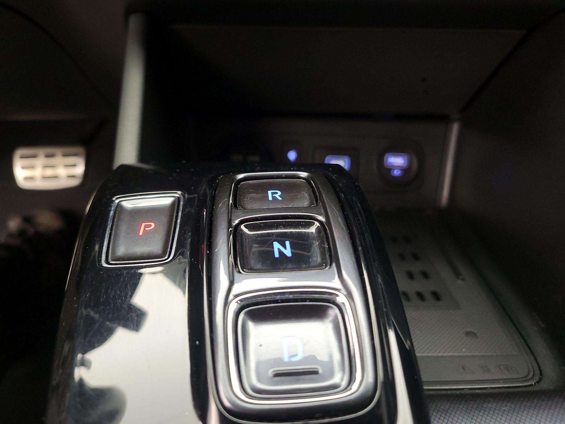 Thumbnail: 2022 Hyundai Sonata - 17