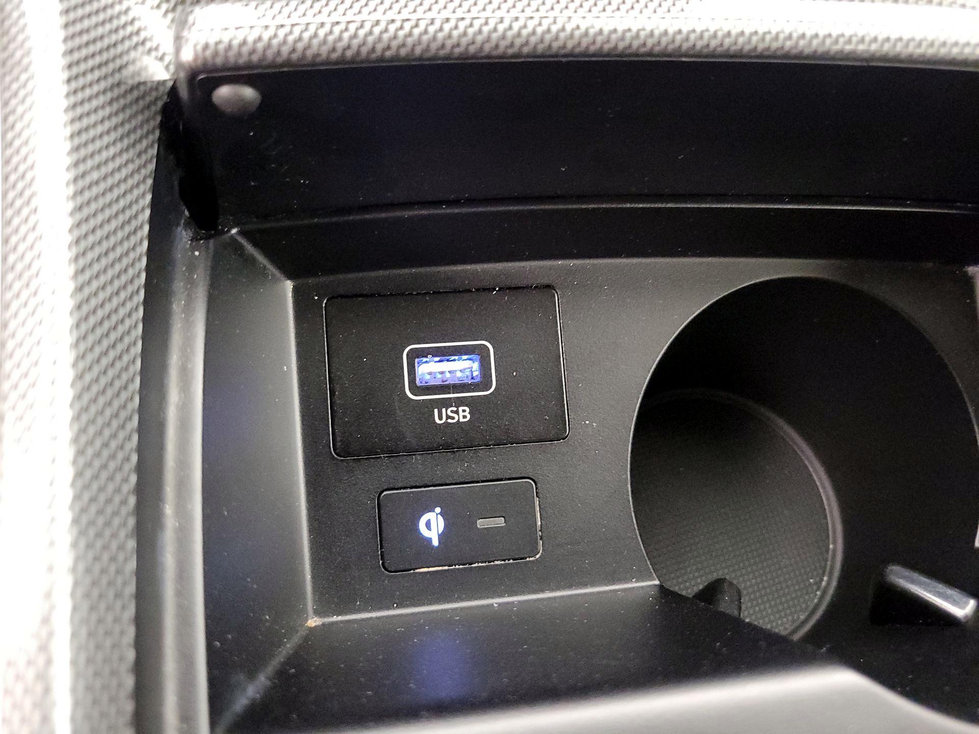 Thumbnail: 2023 Hyundai Santa Fe - 19