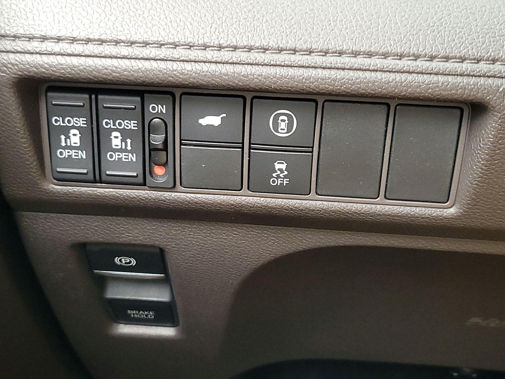 Thumbnail: 2024 Honda Odyssey - 13