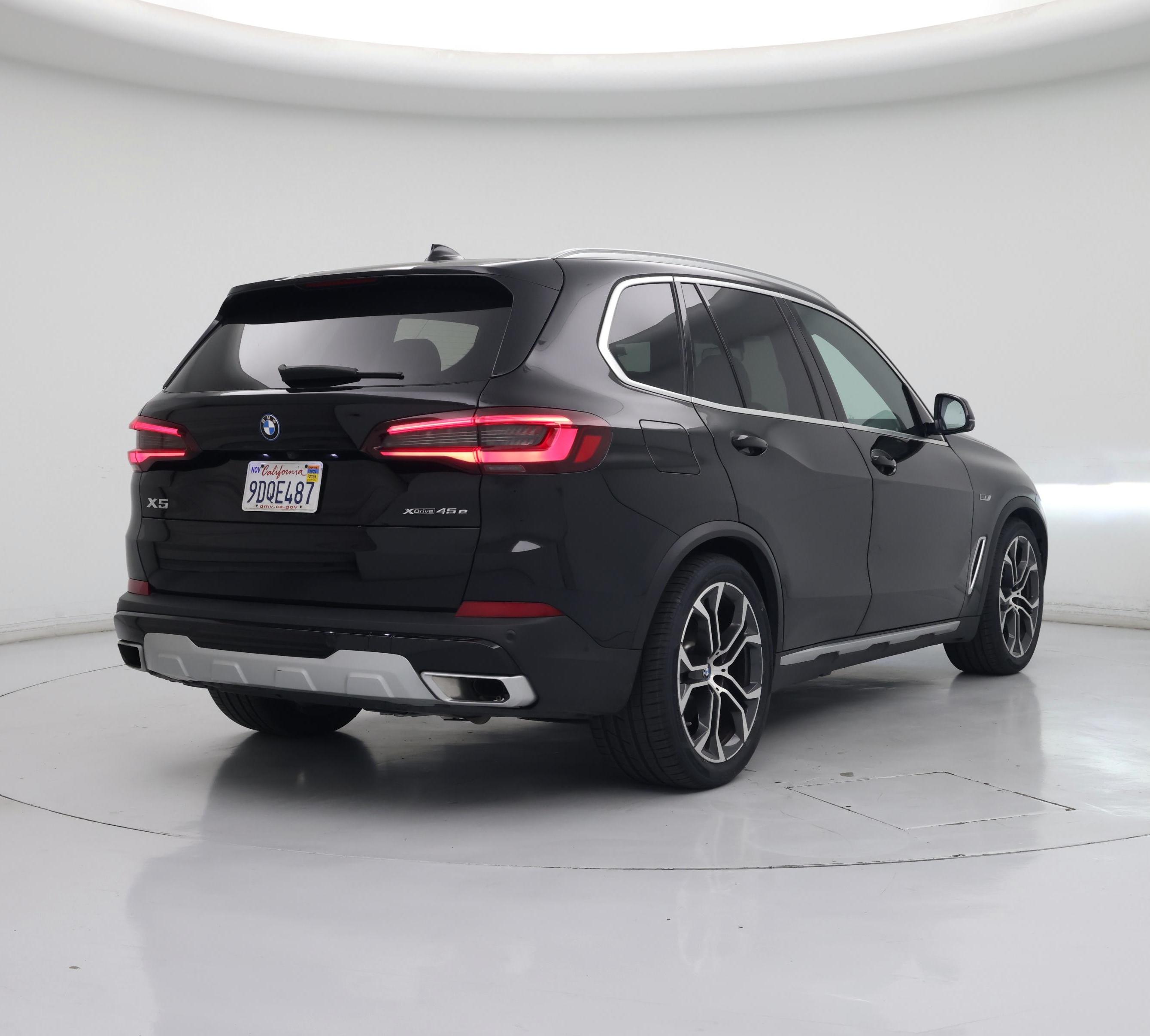 Thumbnail: 2023 BMW X5 - 8