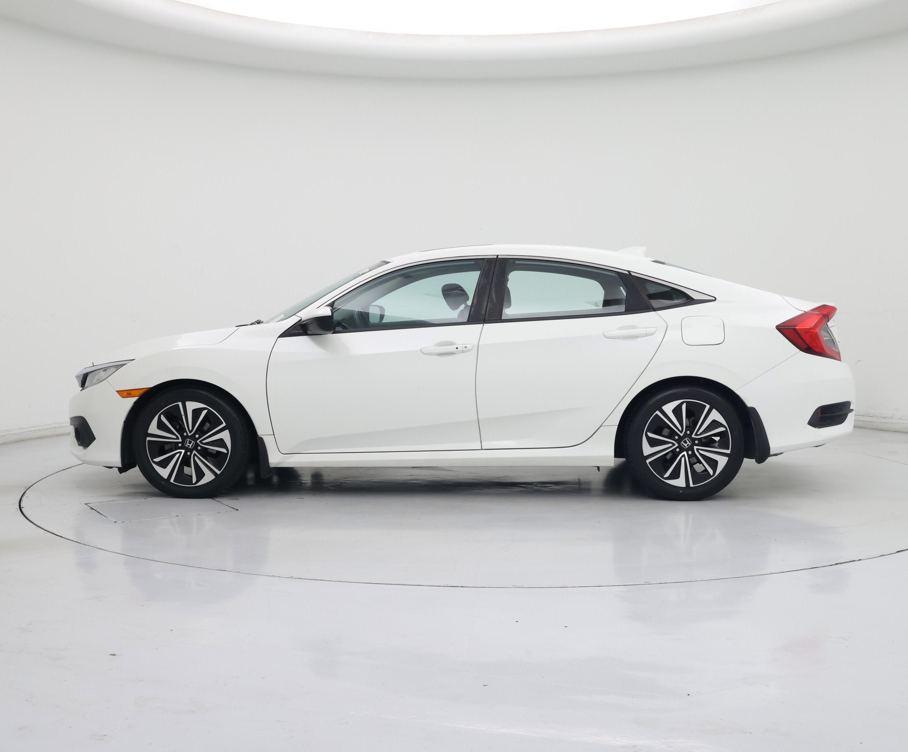 Thumbnail: 2017 Honda Civic - 3