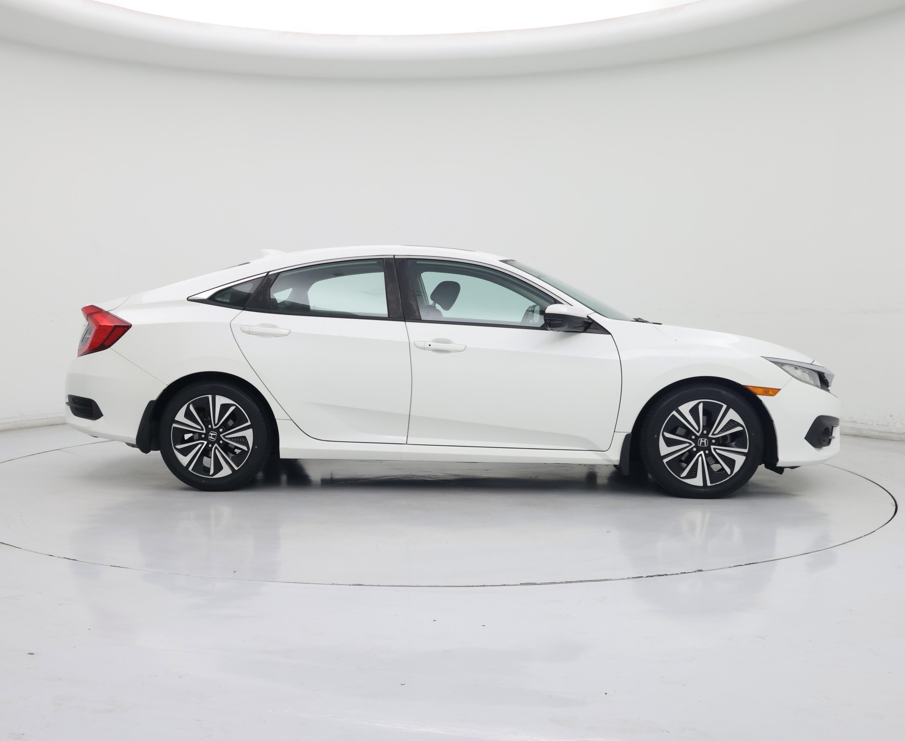 Thumbnail: 2017 Honda Civic - 7