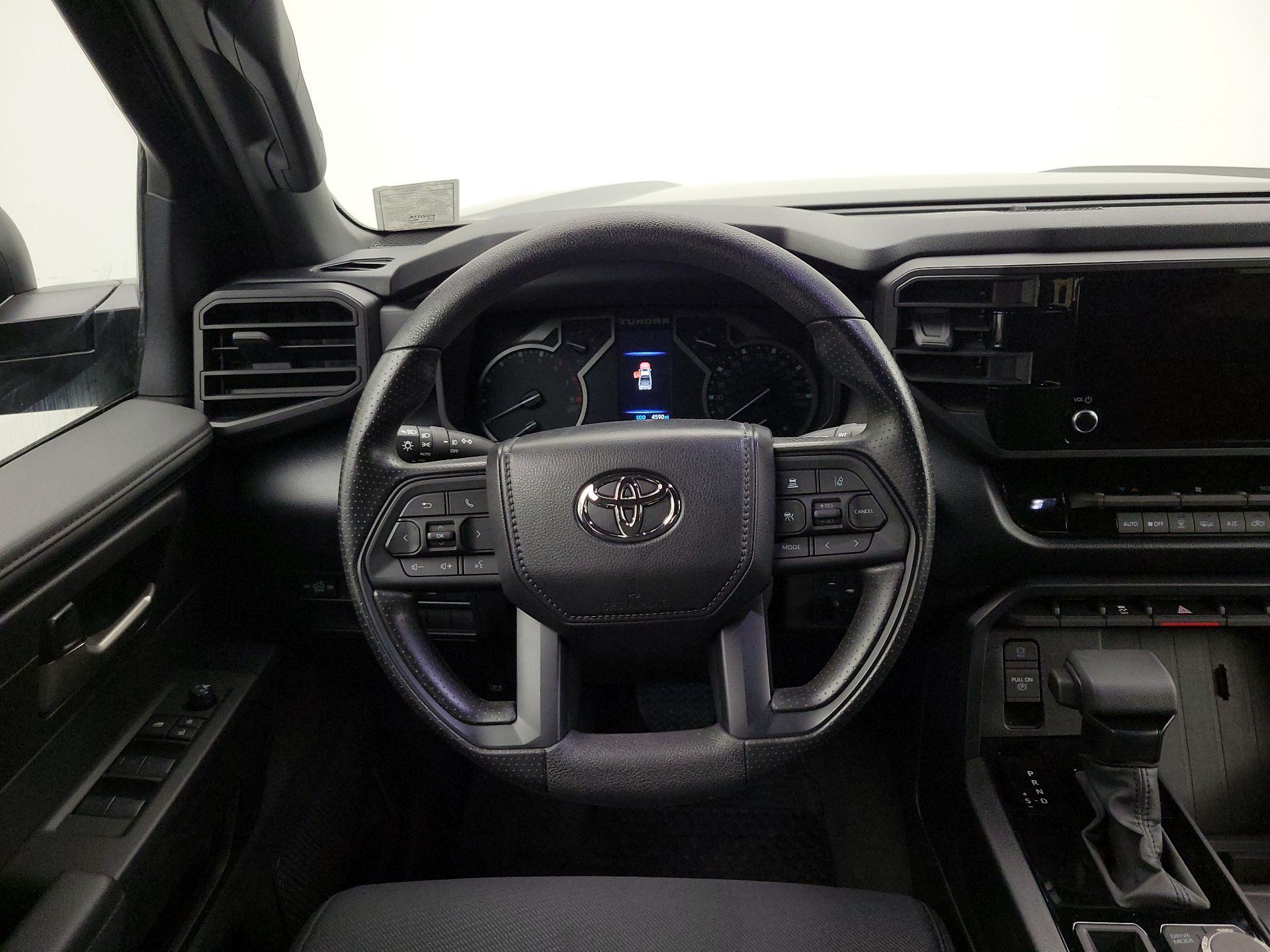 Thumbnail: 2025 Toyota Tundra - 10