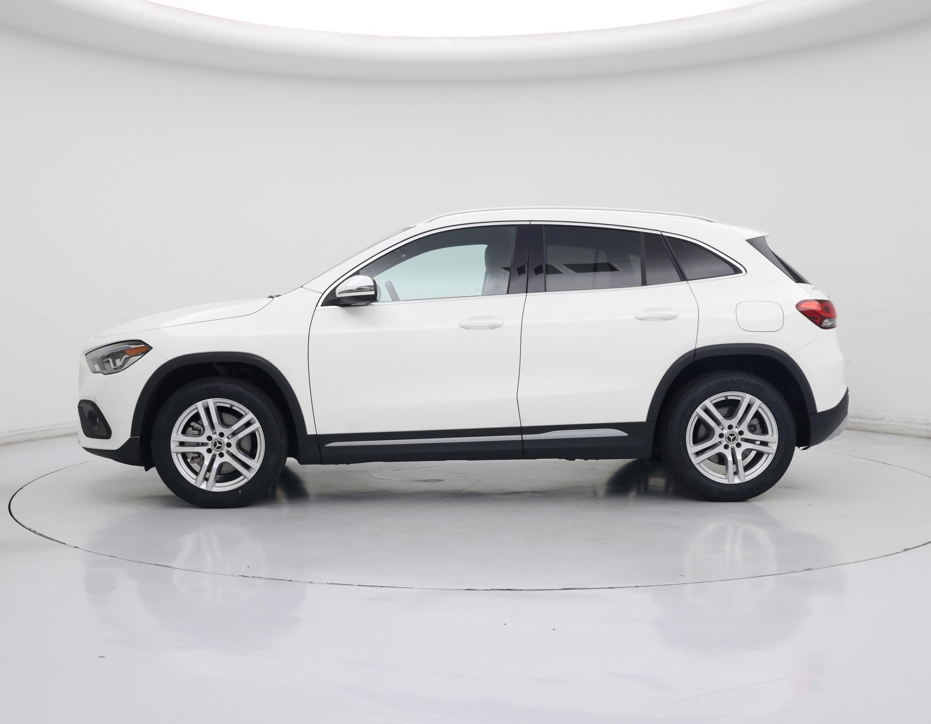 Thumbnail: 2022 Mercedes-Benz GLA - 3