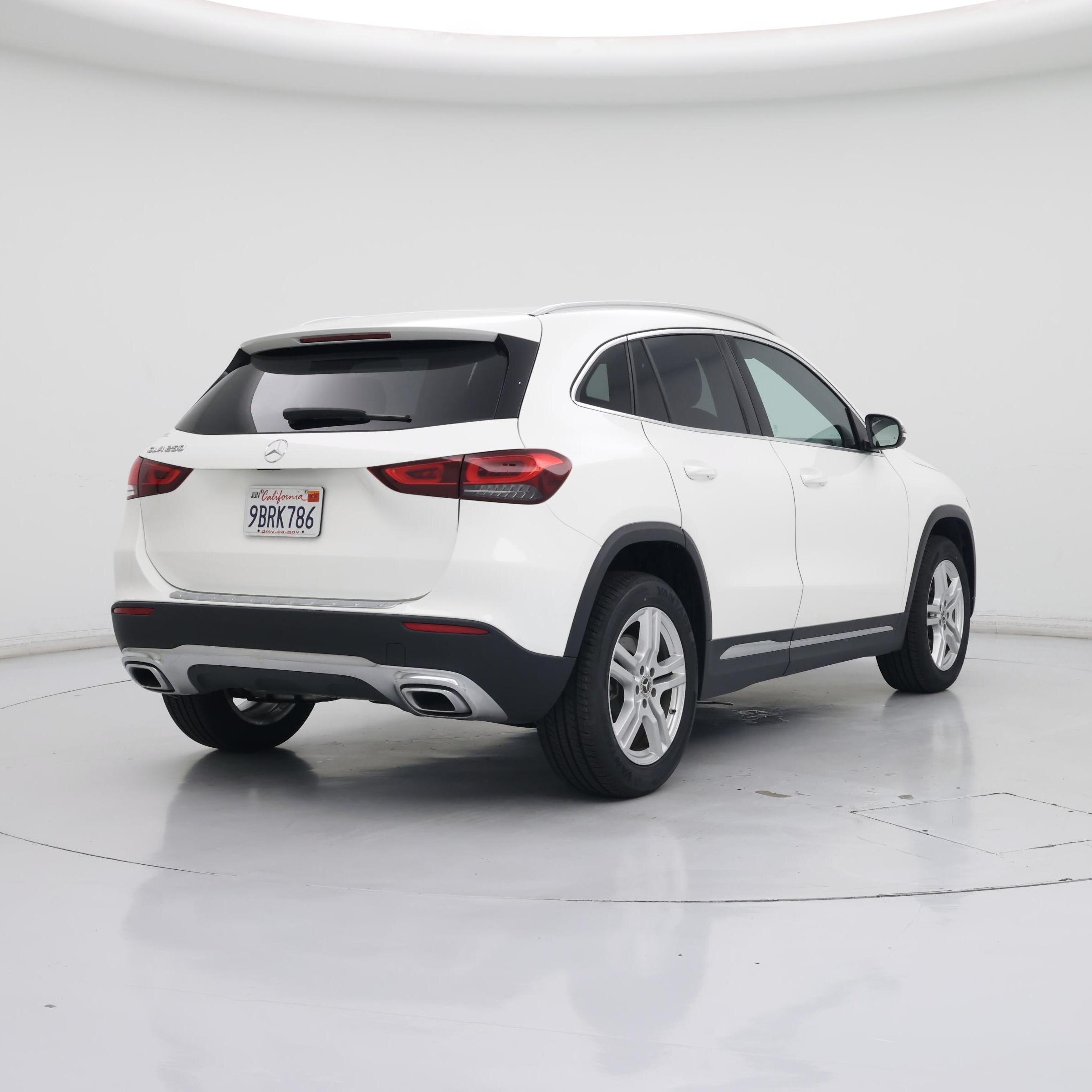 Thumbnail: 2022 Mercedes-Benz GLA - 8