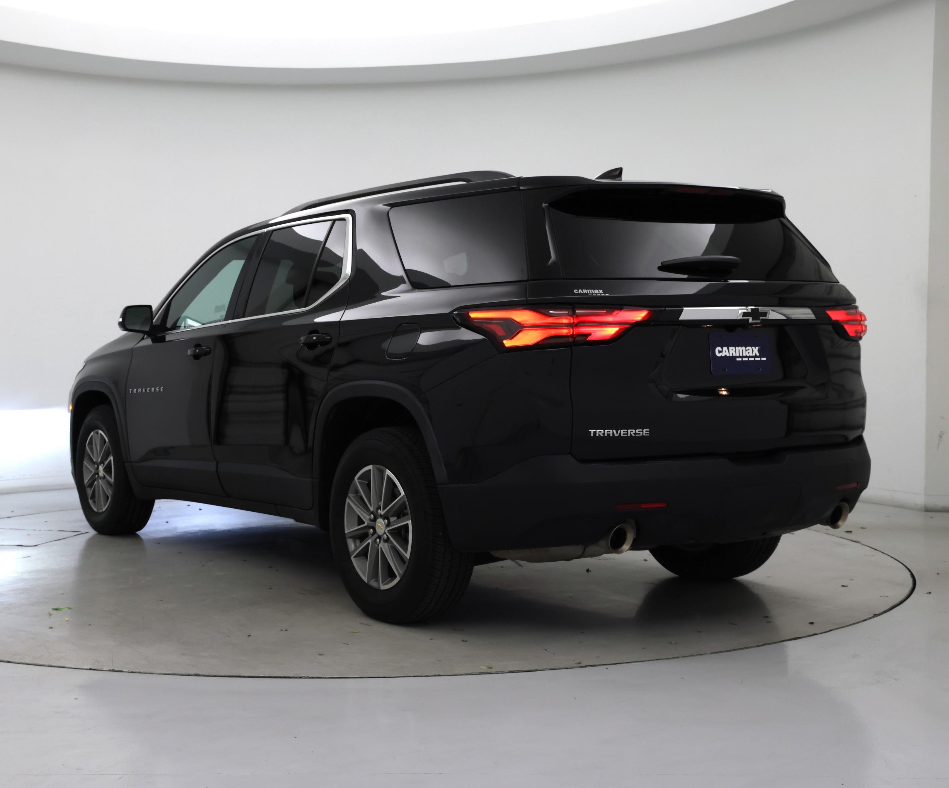 Thumbnail: 2023 Chevrolet Traverse - 2