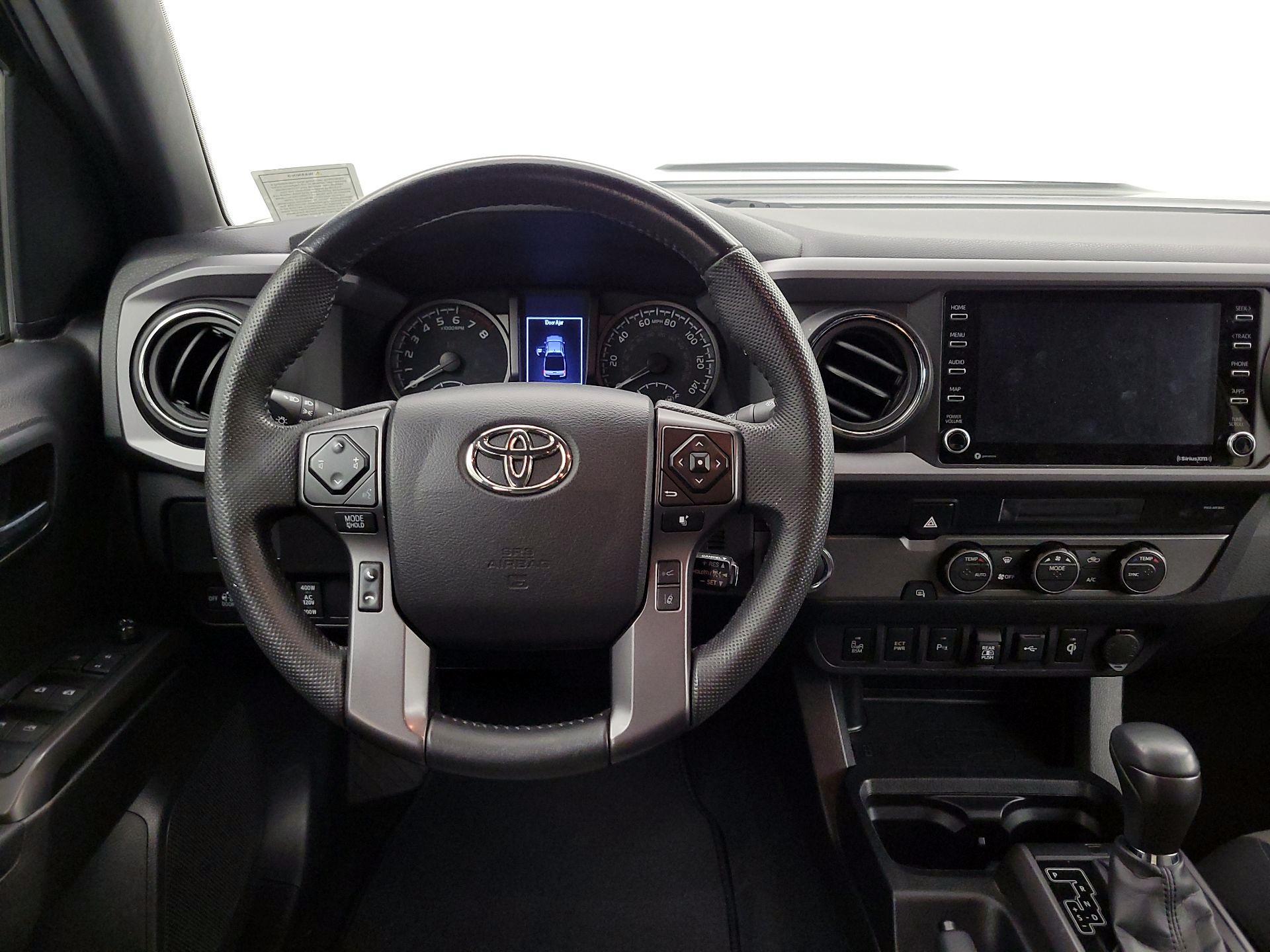 Thumbnail: 2022 Toyota Tacoma - 10