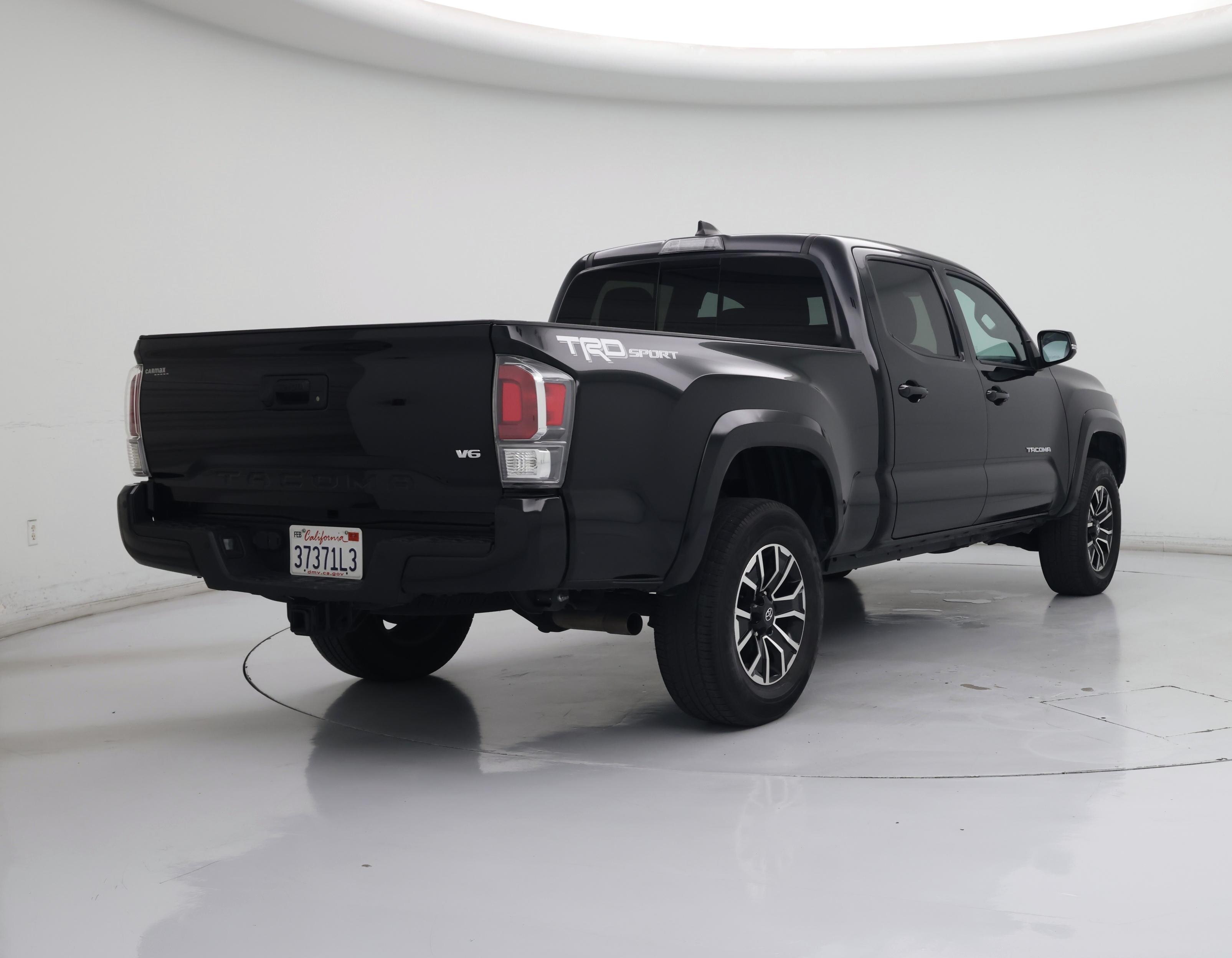 Thumbnail: 2022 Toyota Tacoma - 8