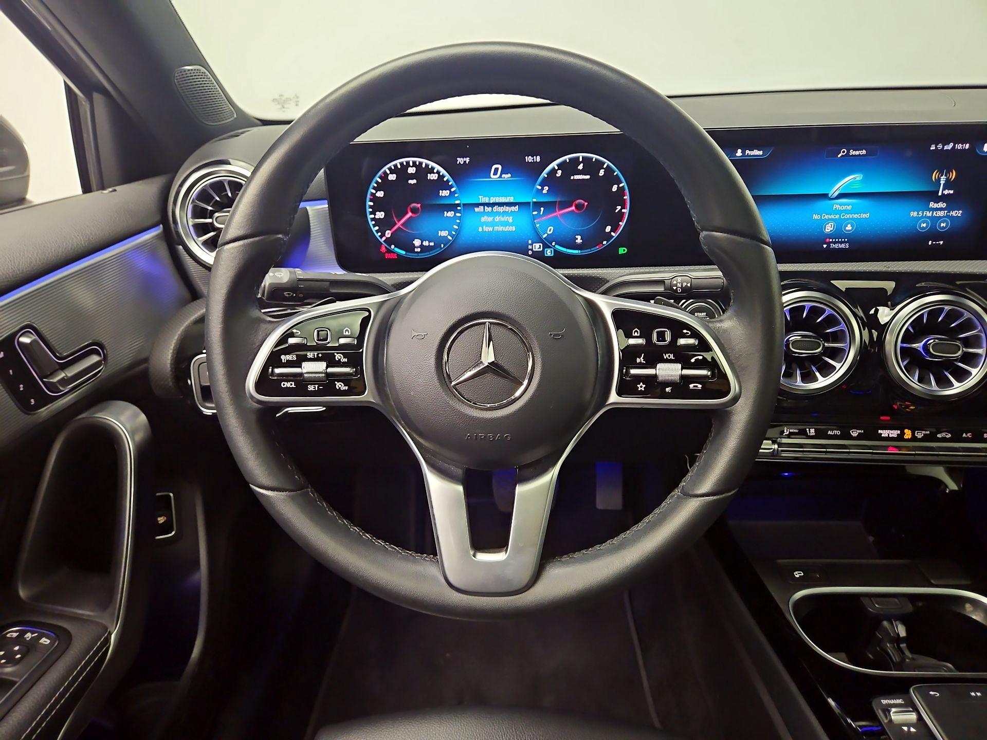 Thumbnail: 2022 Mercedes-Benz A-Class - 10