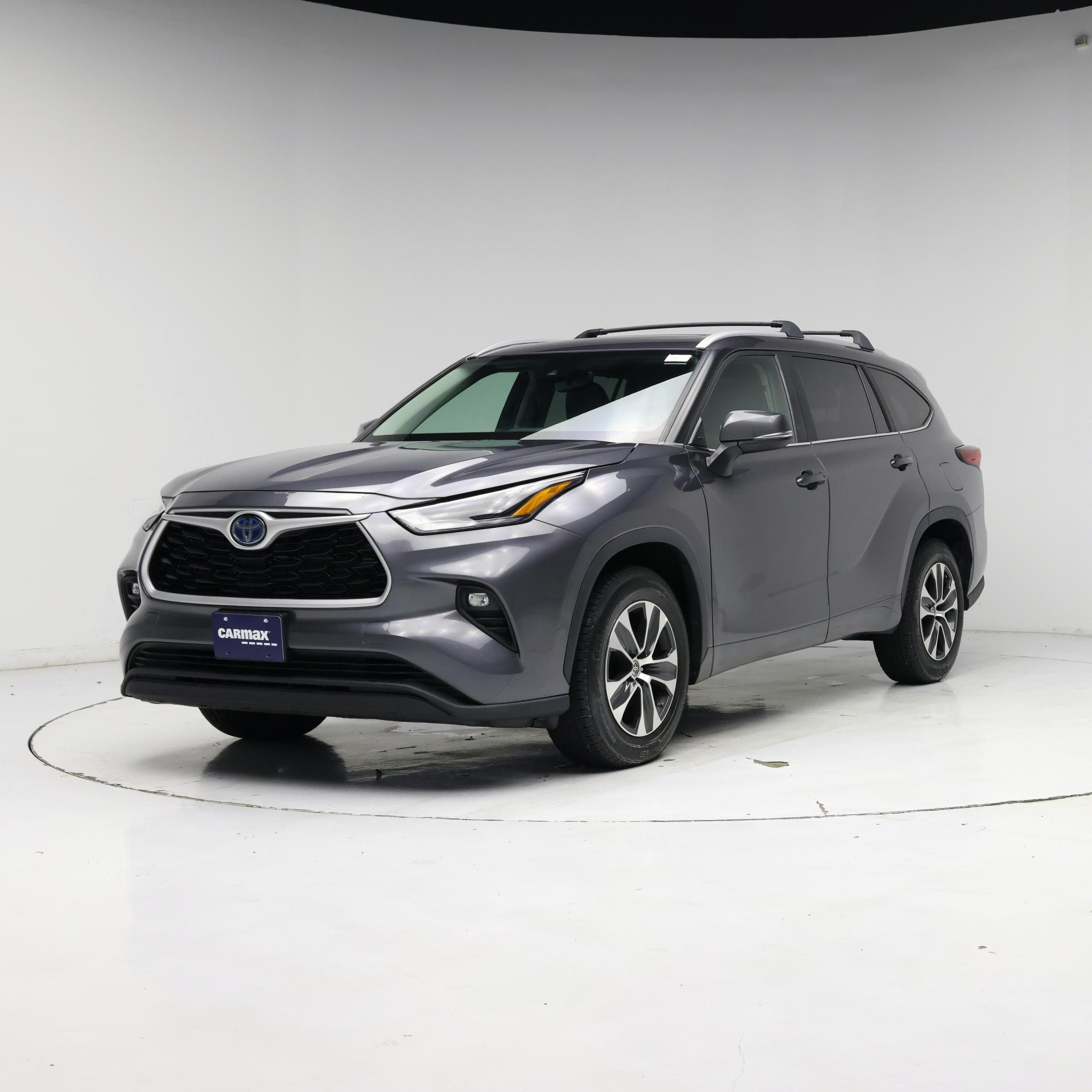 Thumbnail: 2023 Toyota Highlander - 4