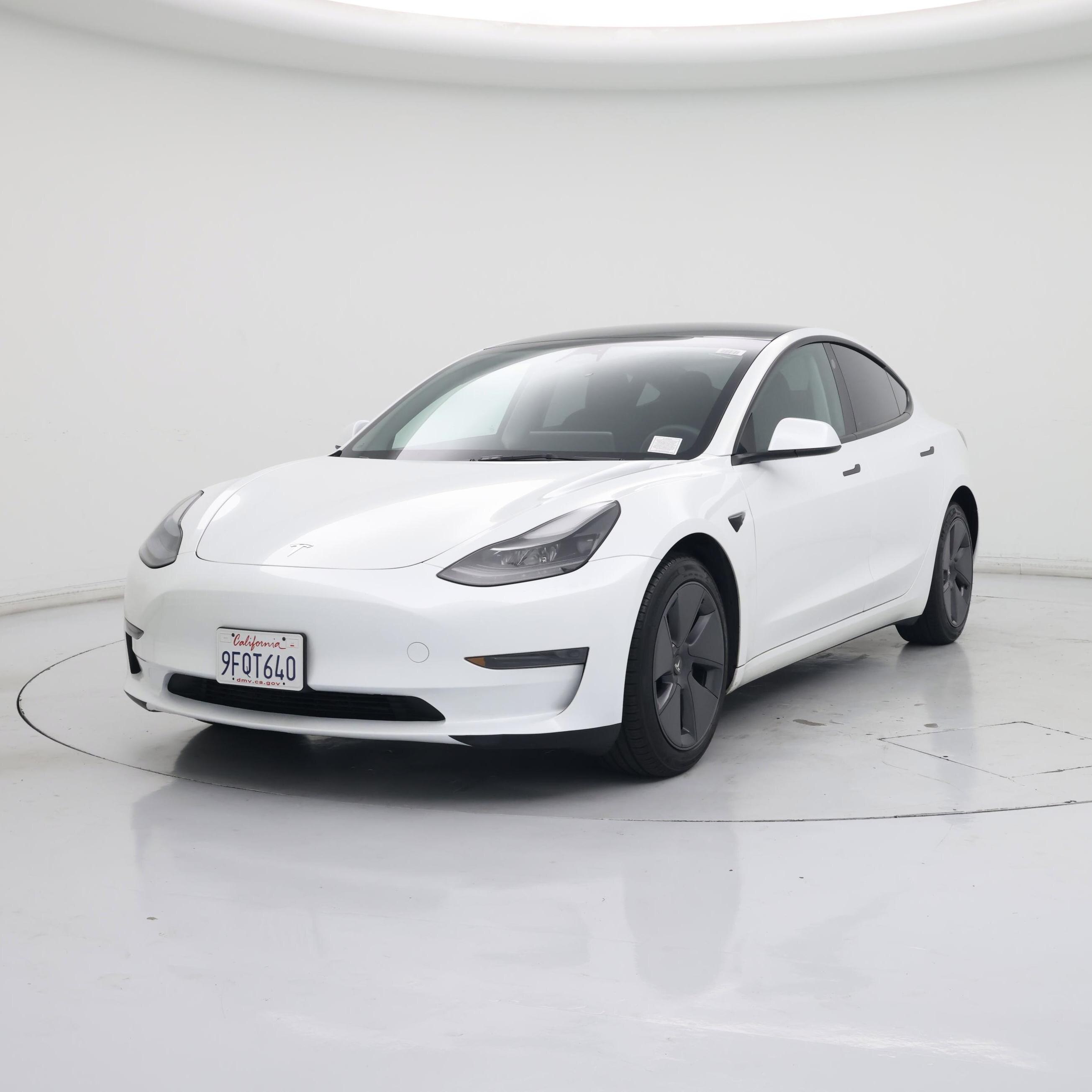 Thumbnail: 2023 Tesla Model 3 - 4