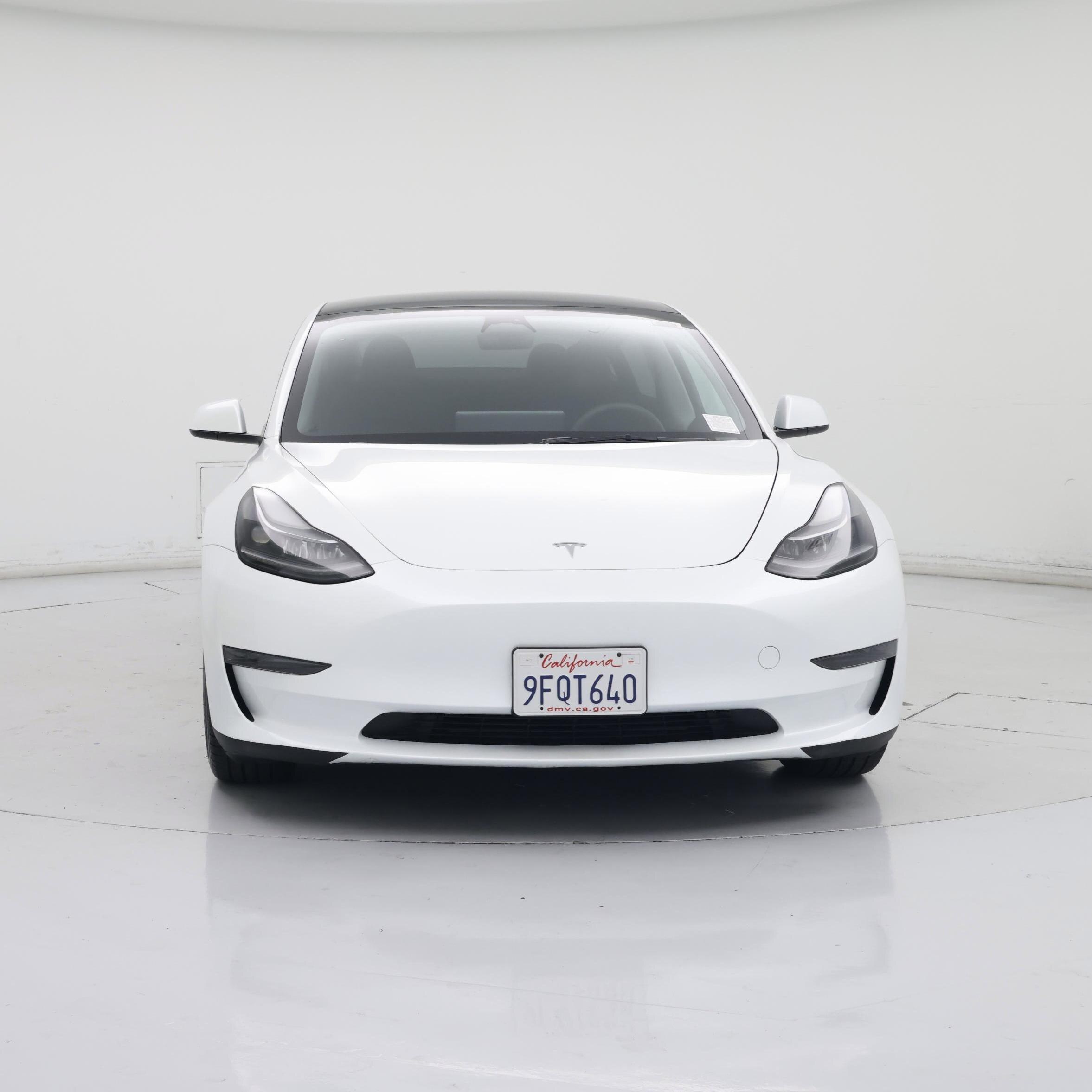 Thumbnail: 2023 Tesla Model 3 - 5