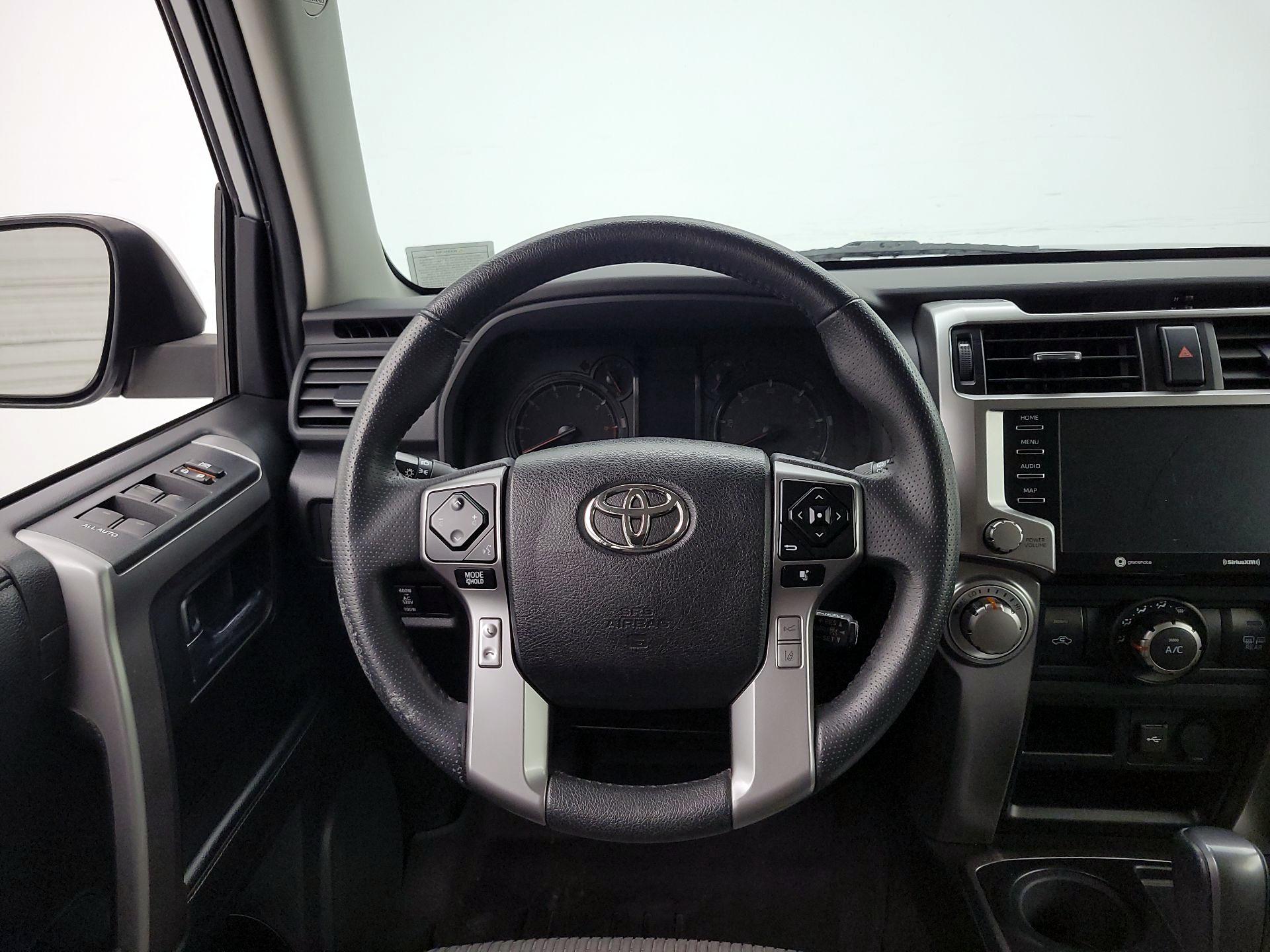 Thumbnail: 2021 Toyota 4Runner - 10