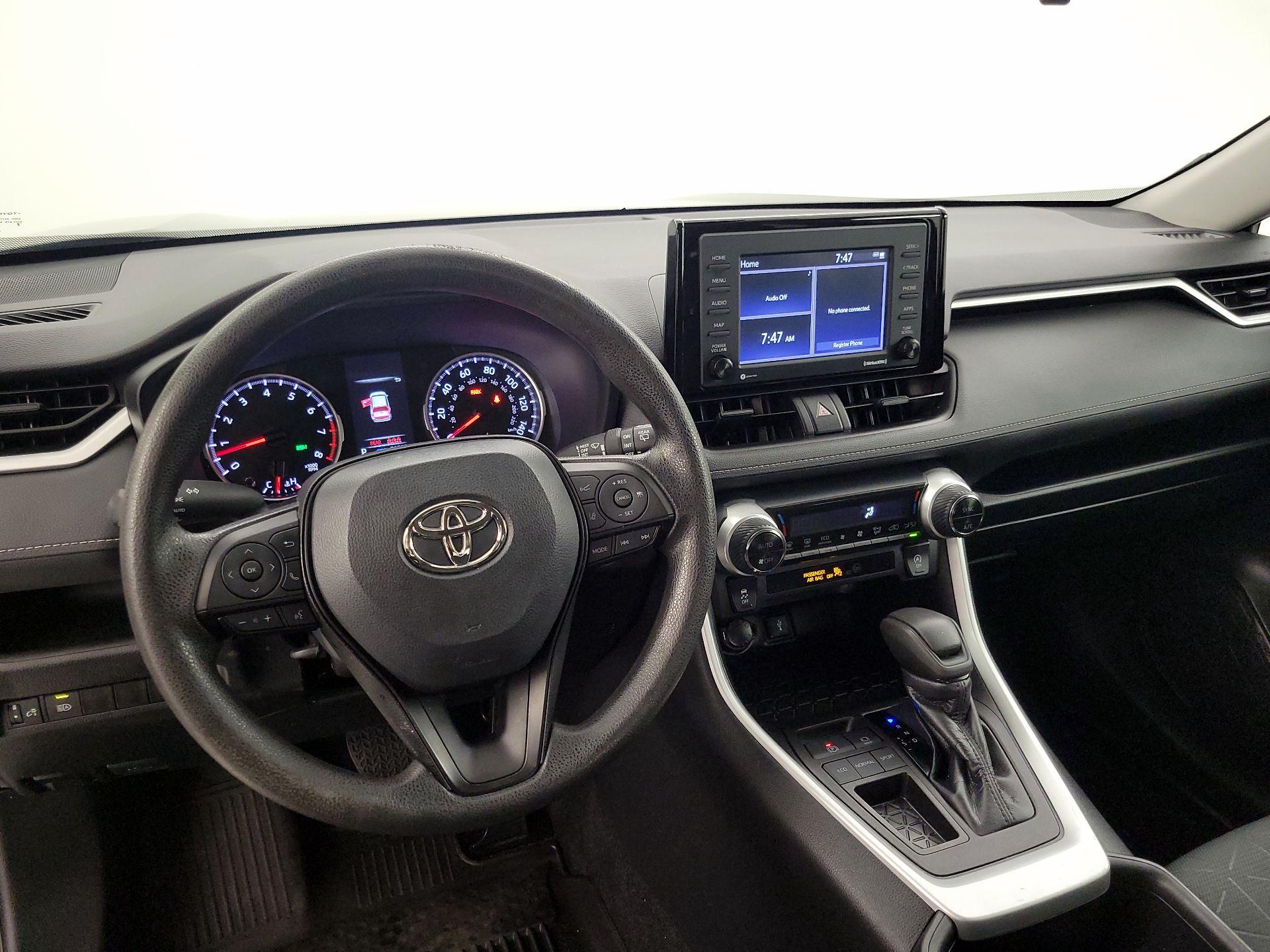 Thumbnail: 2022 Toyota RAV4 - 9