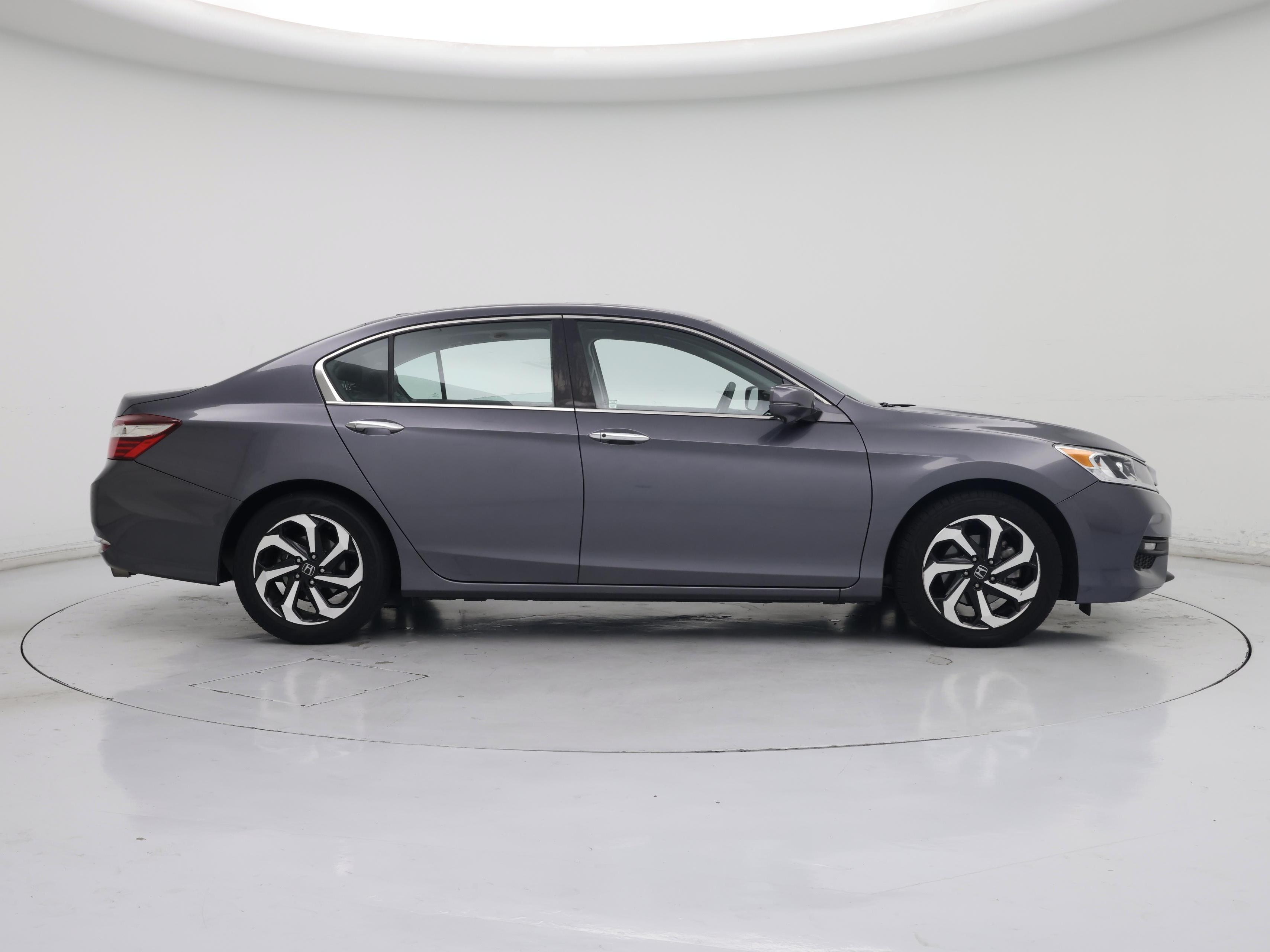 Thumbnail: 2017 Honda Accord - 7