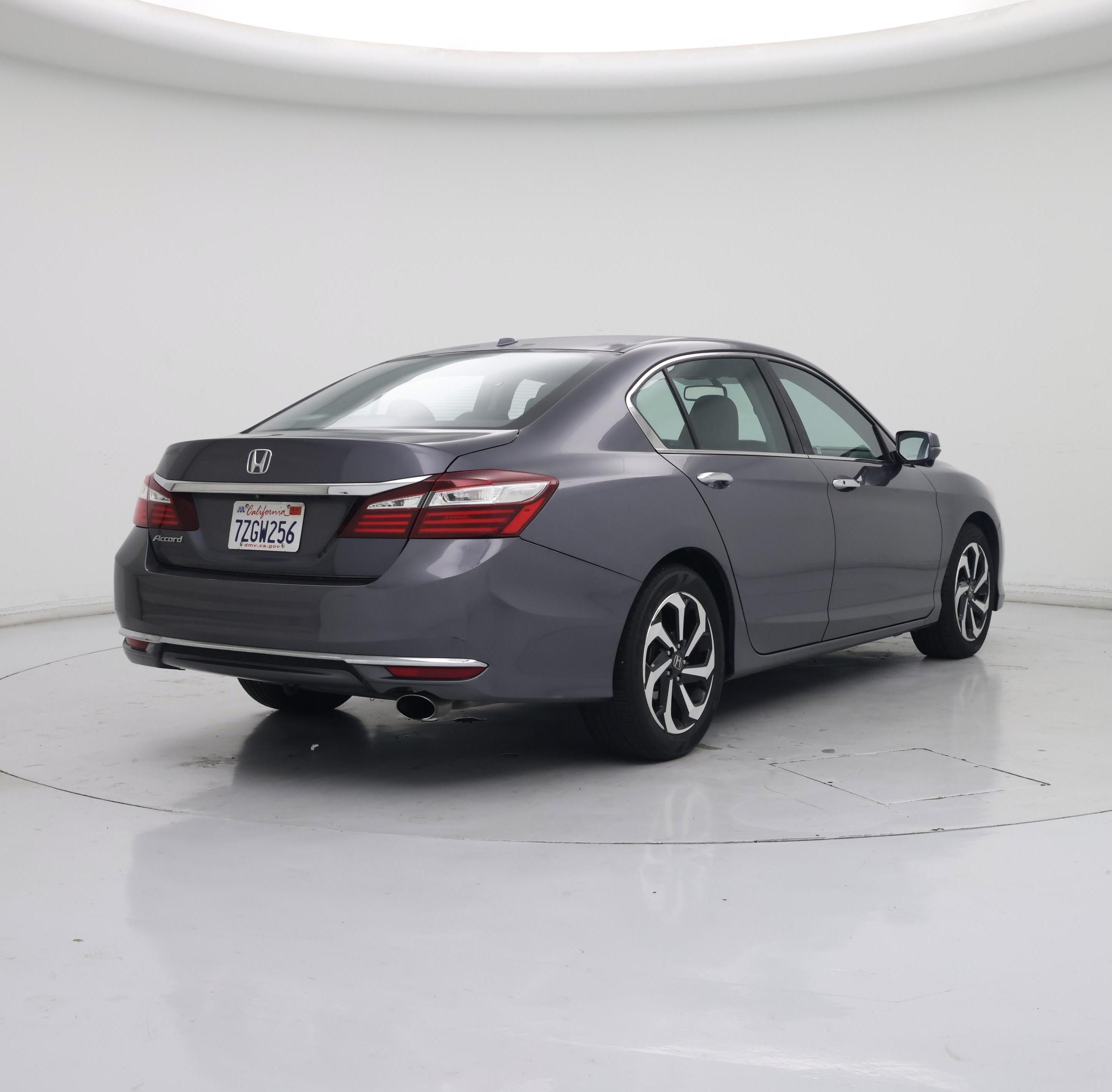 Thumbnail: 2017 Honda Accord - 8