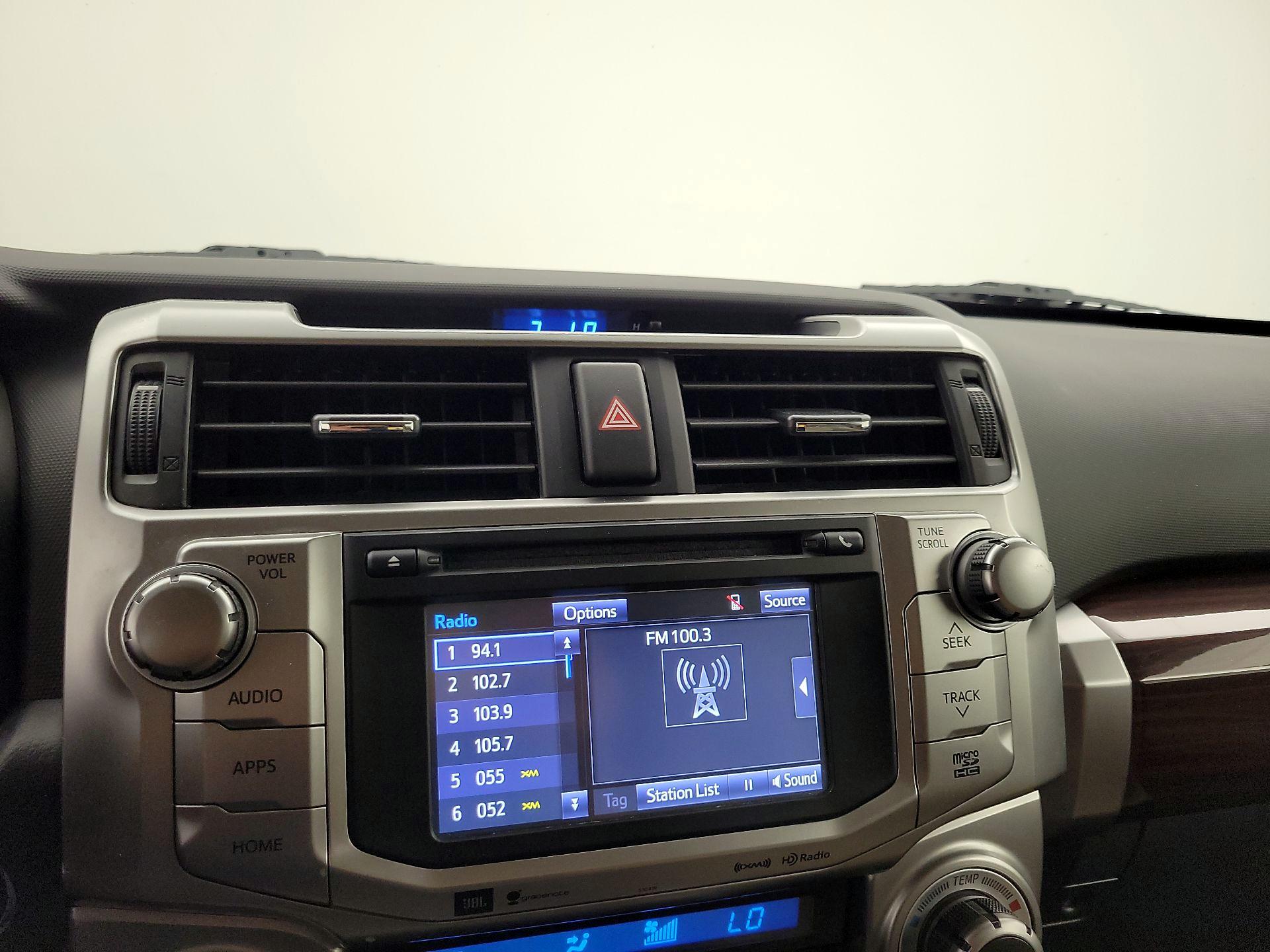 Thumbnail: 2019 Toyota 4Runner - 16