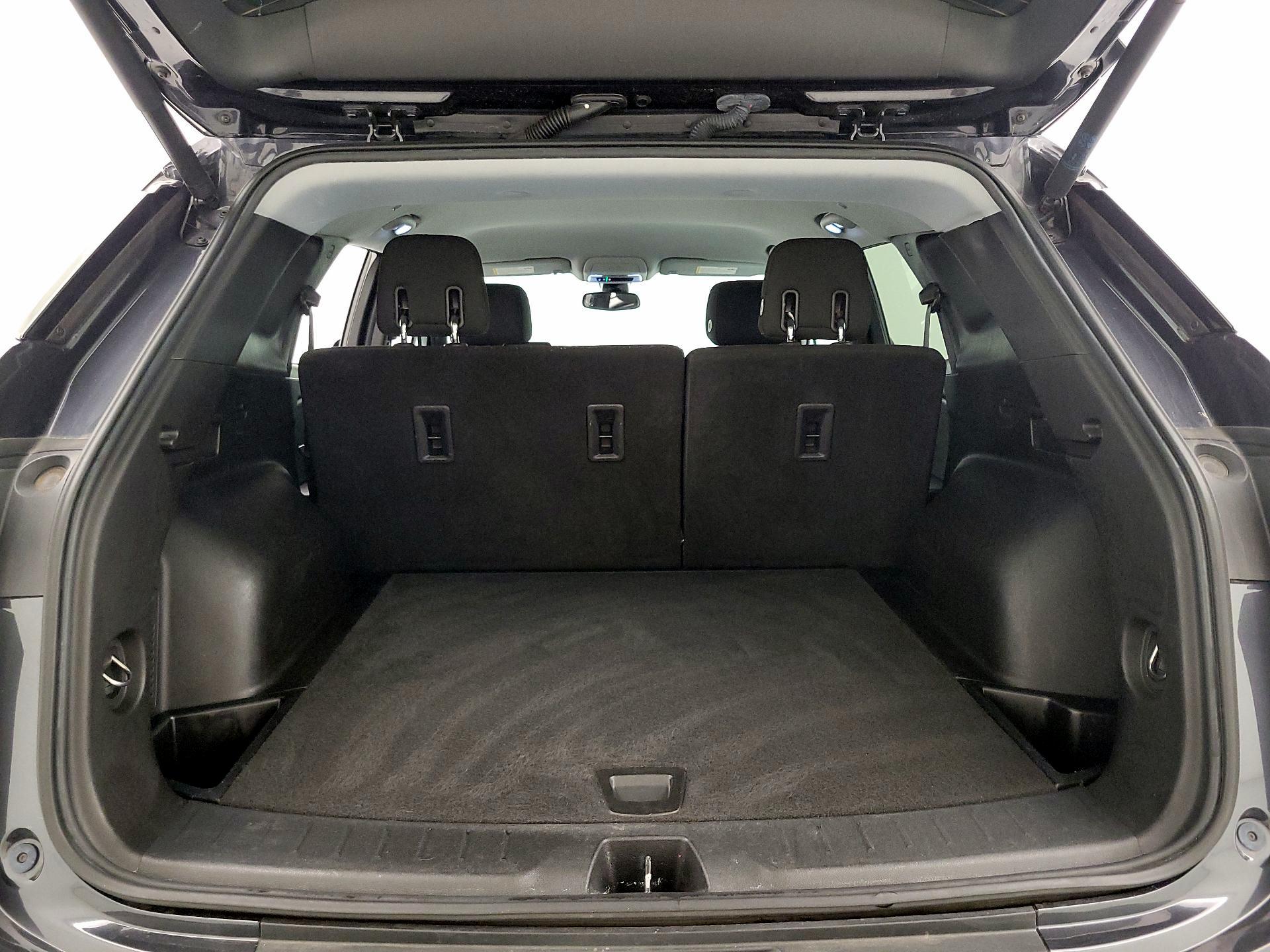 Thumbnail: 2021 Chevrolet Blazer - 20