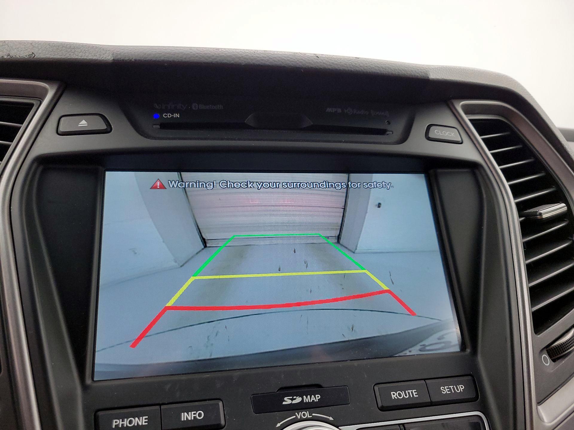 Thumbnail: 2014 Hyundai Santa Fe - 15