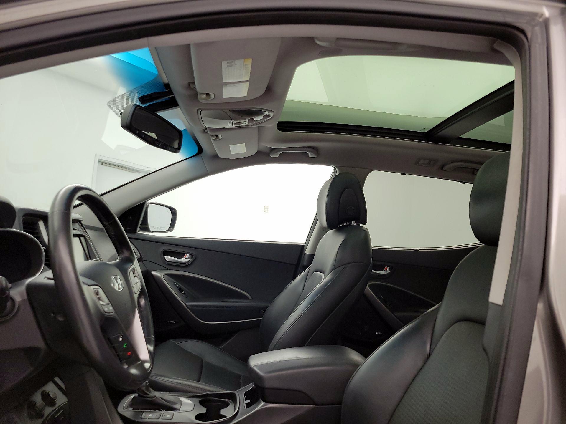 Thumbnail: 2014 Hyundai Santa Fe - 20