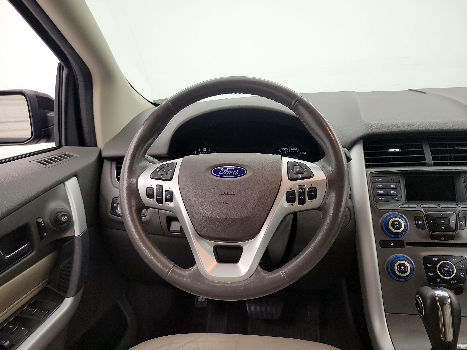 Thumbnail: 2014 Ford Edge - 10