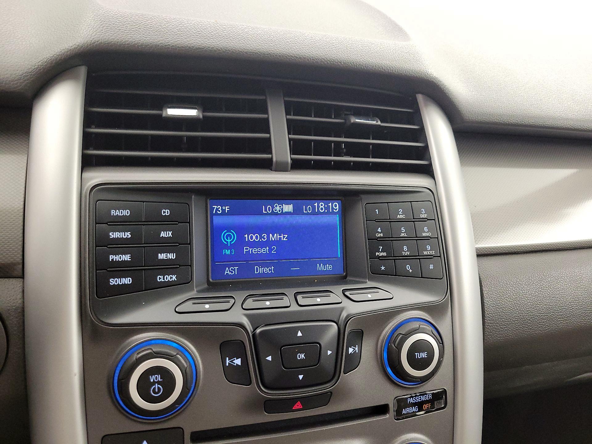 Thumbnail: 2014 Ford Edge - 15