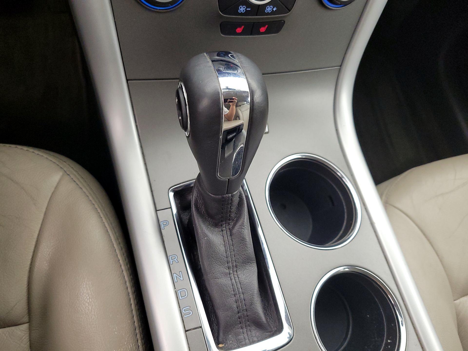 Thumbnail: 2014 Ford Edge - 17