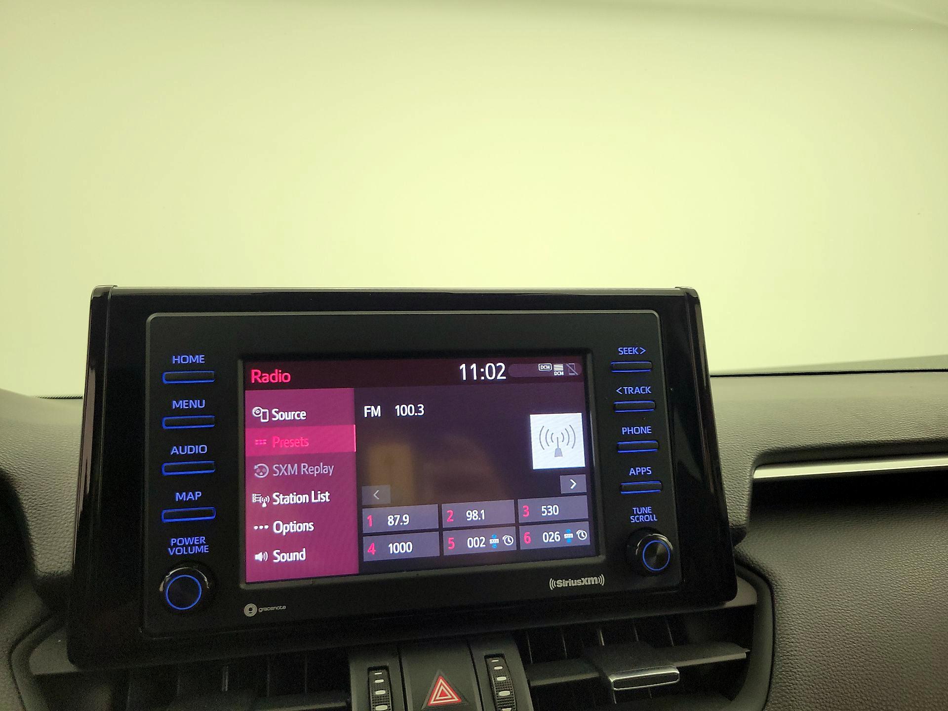 Thumbnail: 2021 Toyota RAV4 - 15