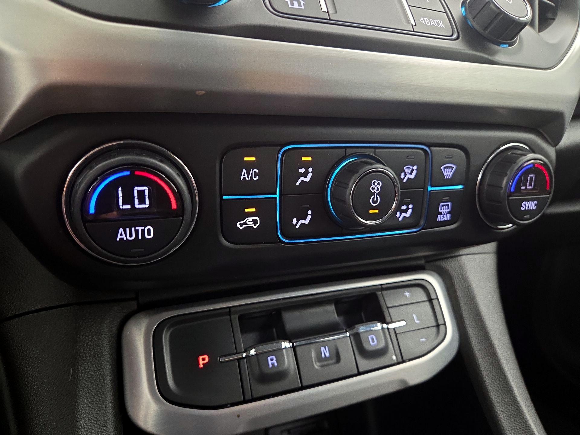 Thumbnail: 2020 GMC Acadia - 17