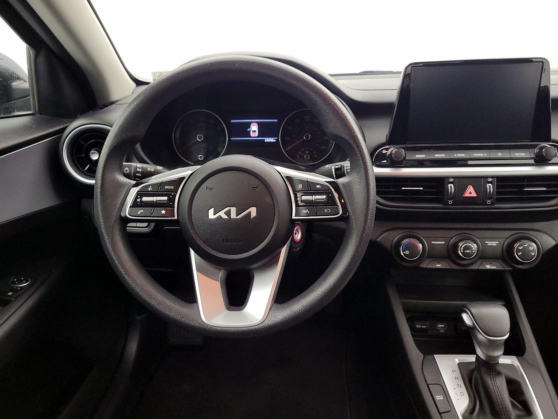 Thumbnail: 2024 Kia Forte - 10