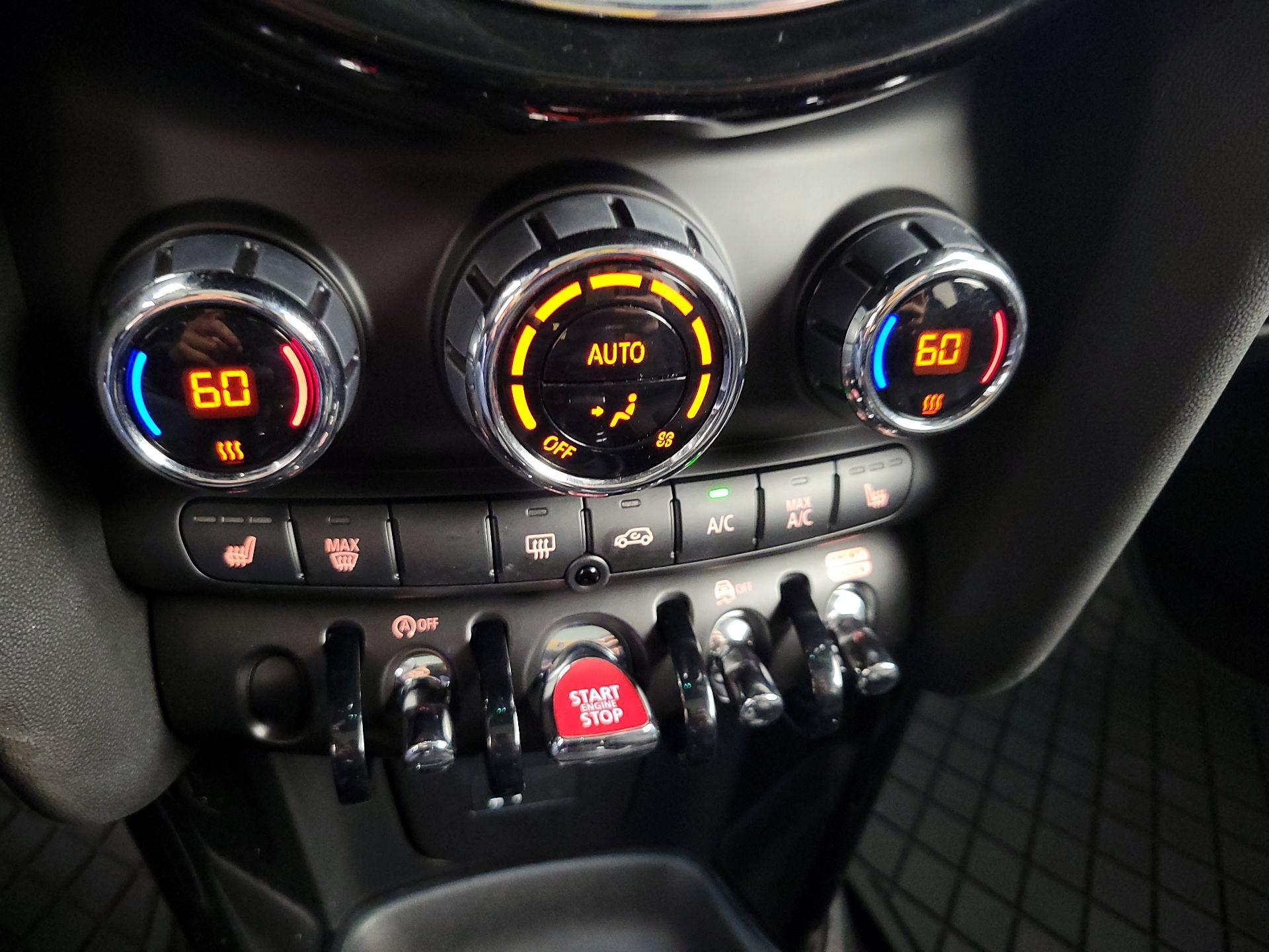 Thumbnail: 2023 MINI Cooper - 16