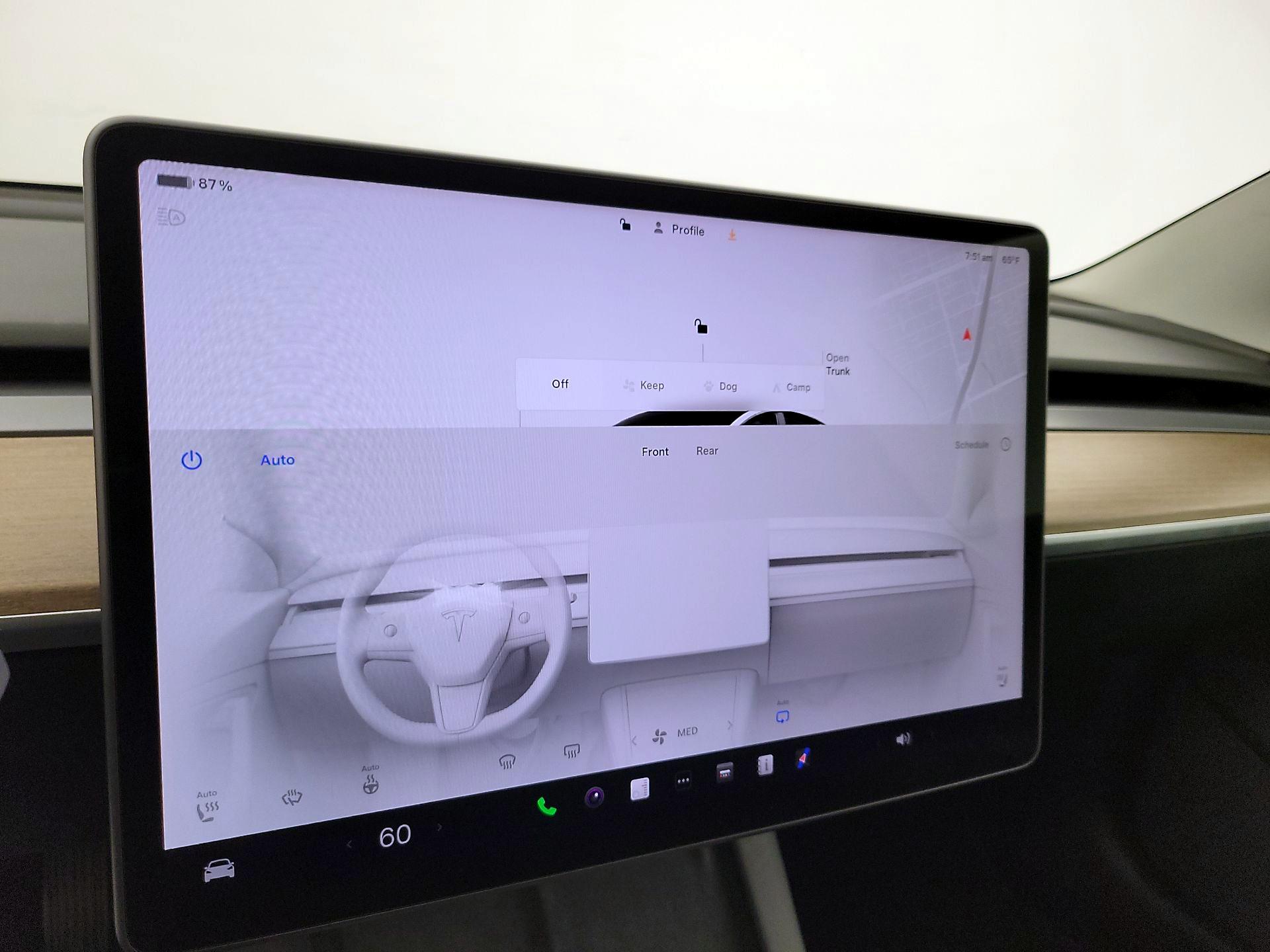 Thumbnail: 2022 Tesla Model 3 - 15