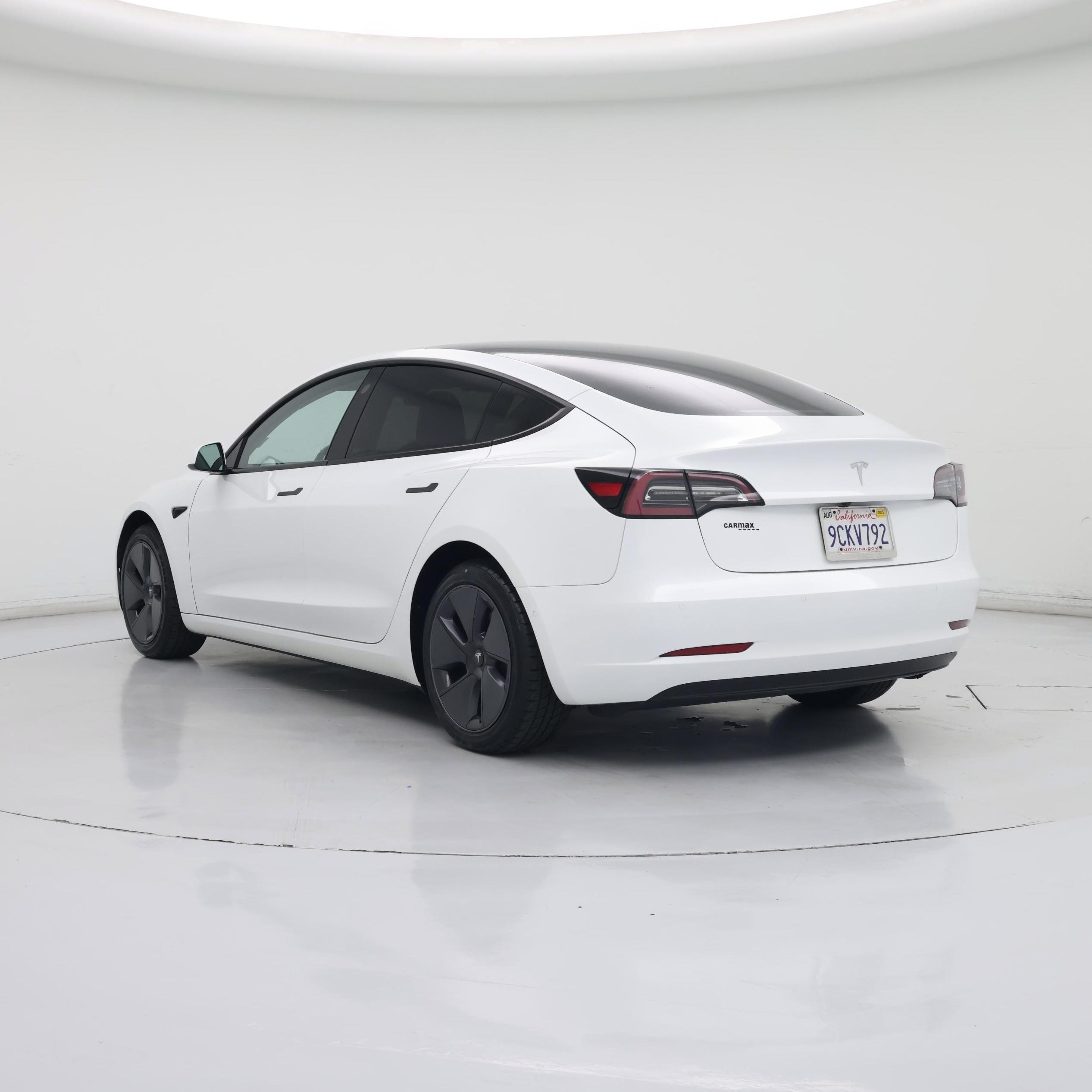 Thumbnail: 2022 Tesla Model 3 - 2