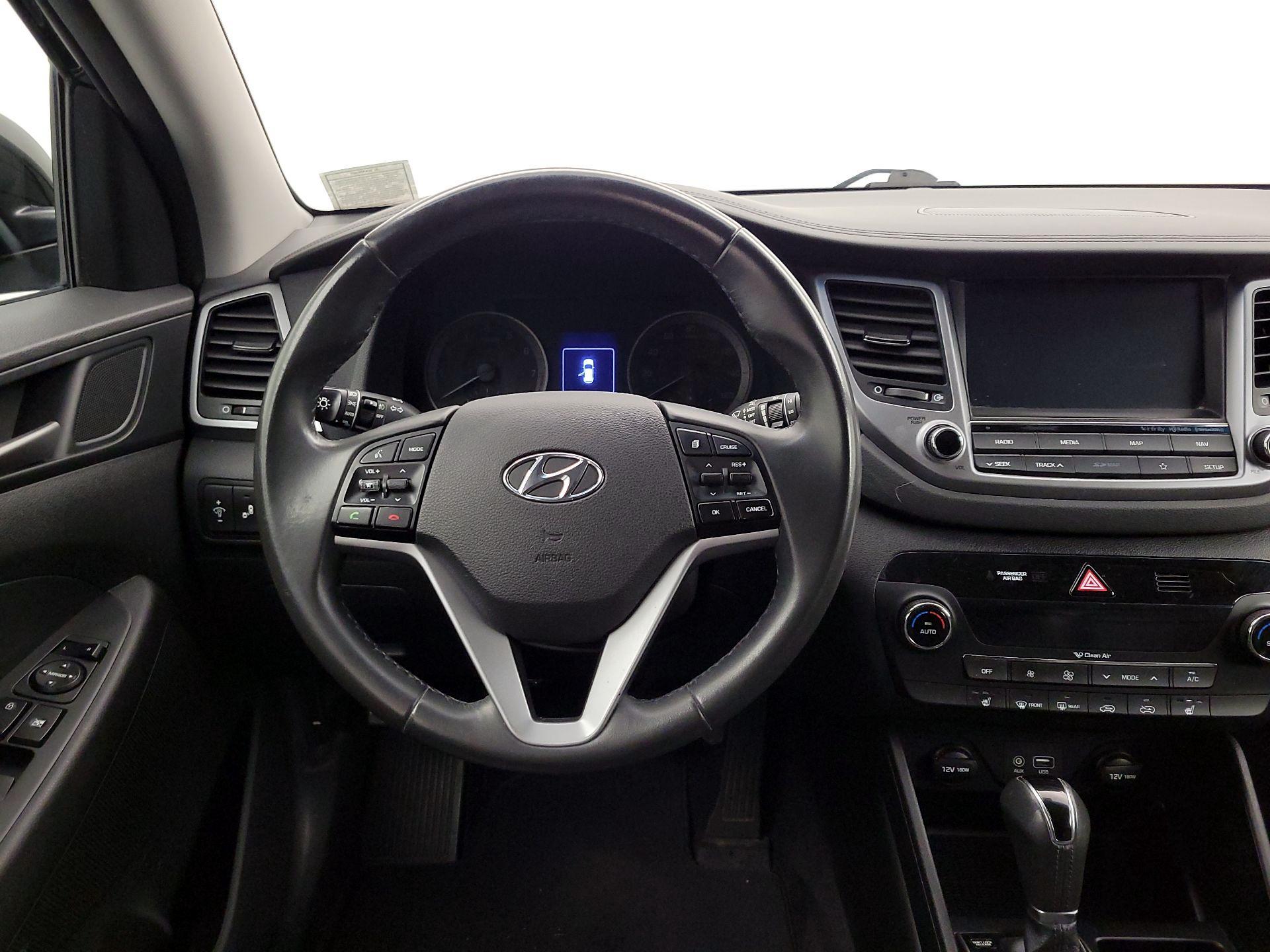 Thumbnail: 2018 Hyundai Tucson - 10