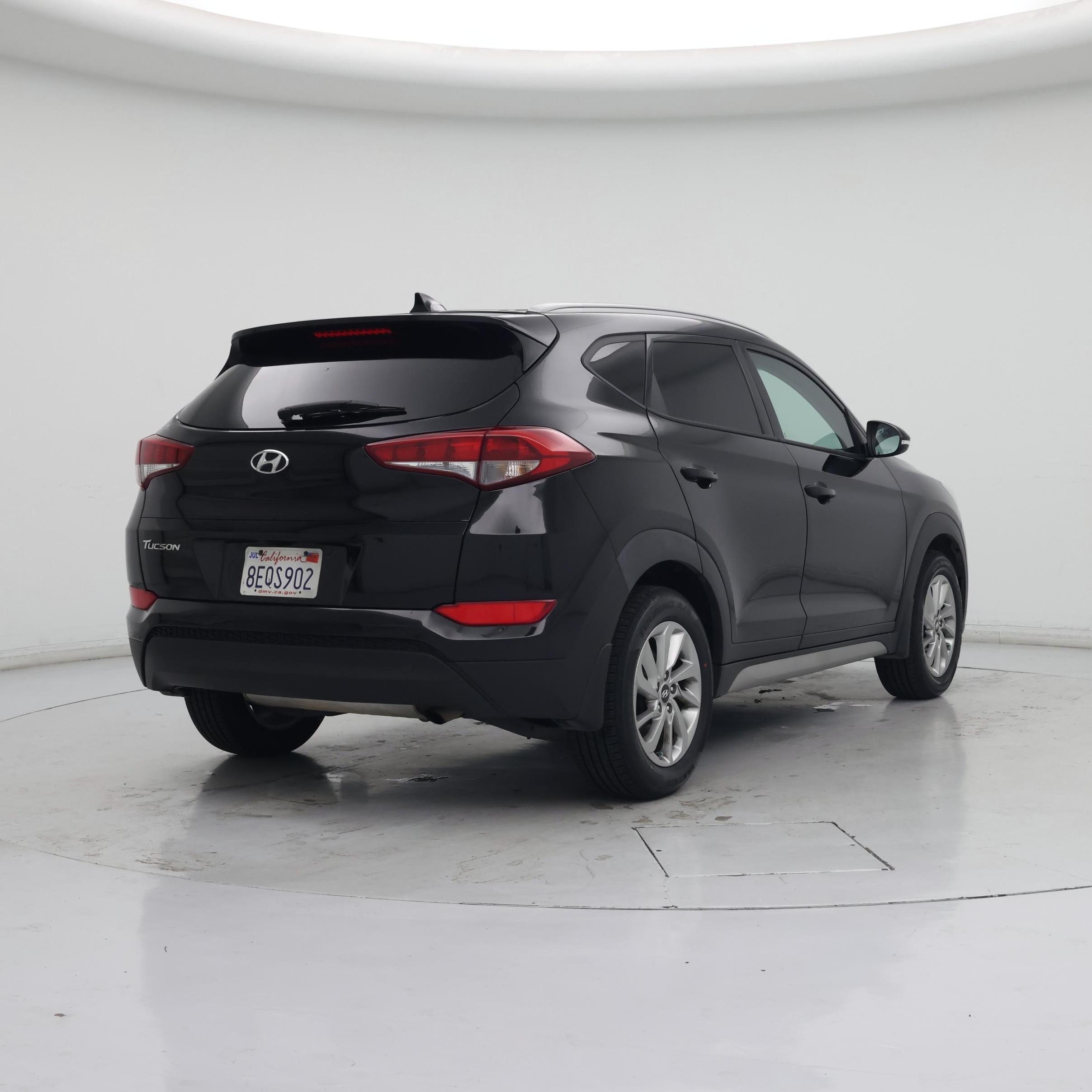 Thumbnail: 2018 Hyundai Tucson - 8