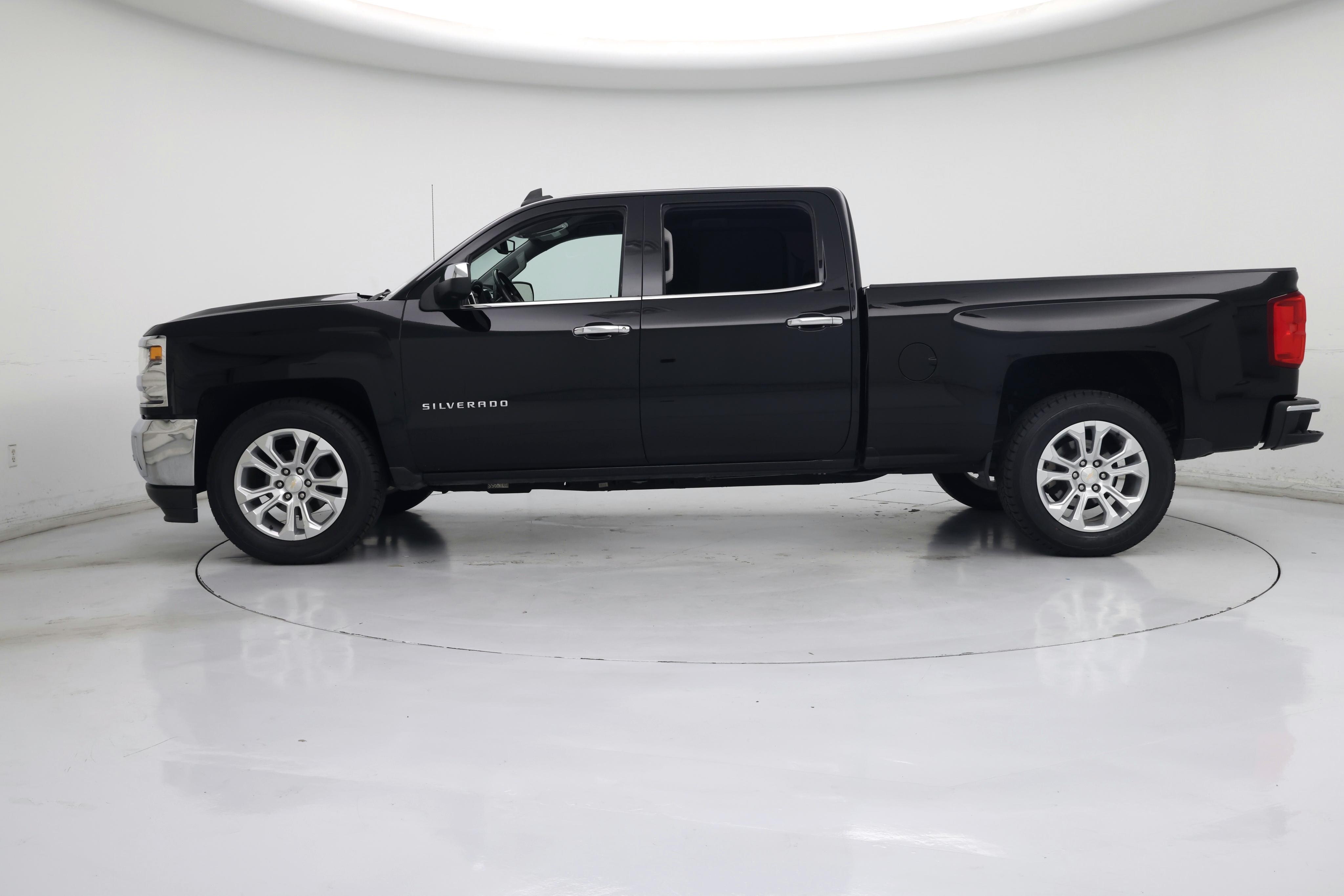 Thumbnail: 2017 Chevrolet Silverado 1500 - 3