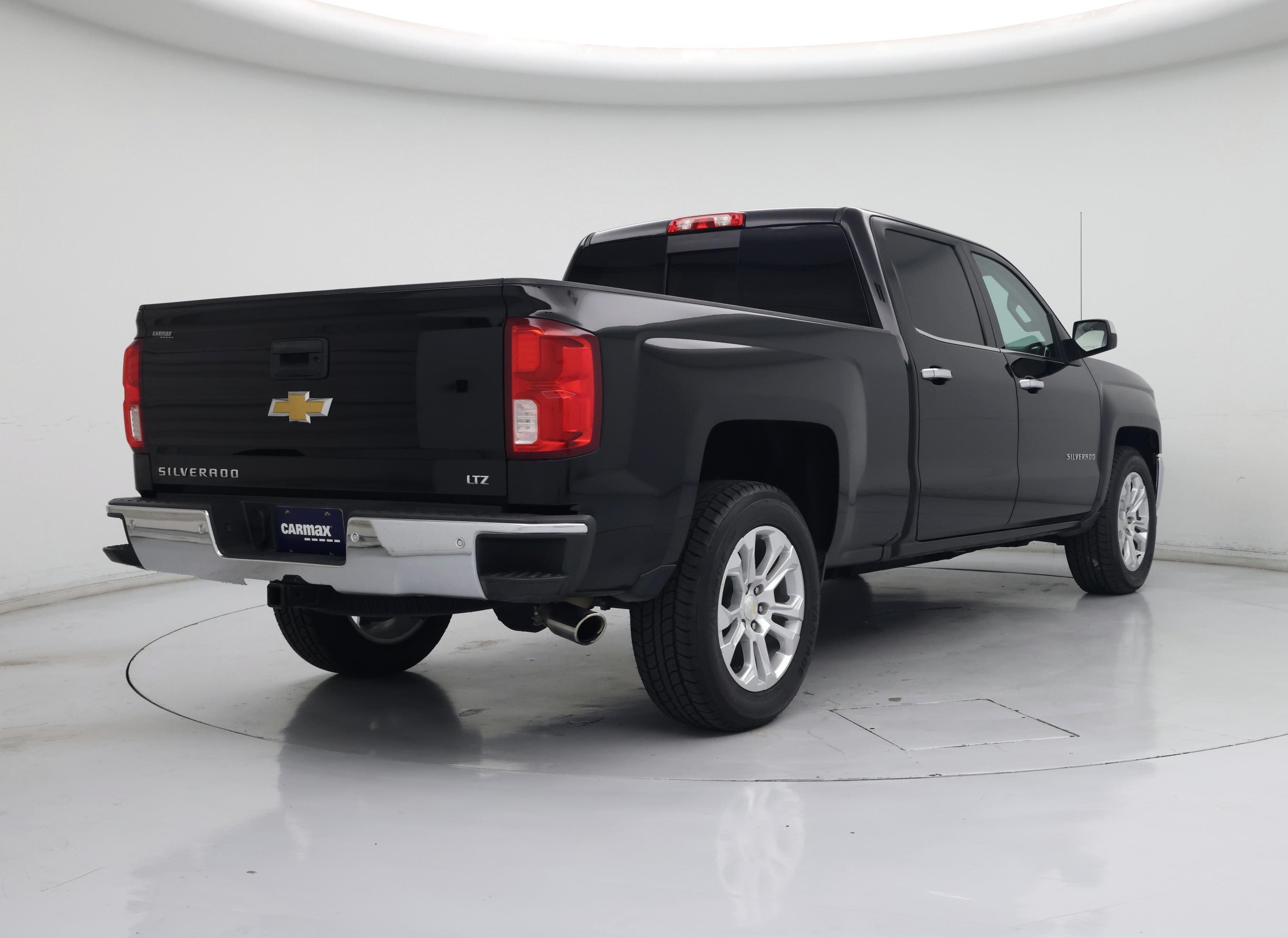 Thumbnail: 2017 Chevrolet Silverado 1500 - 8