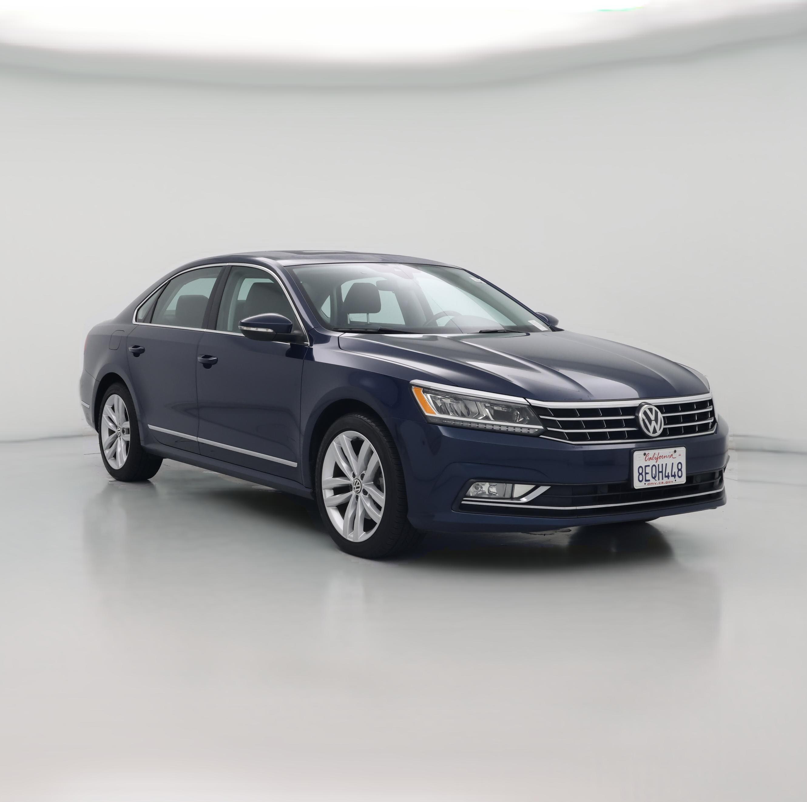 Thumbnail: 2018 Volkswagen Passat - 1