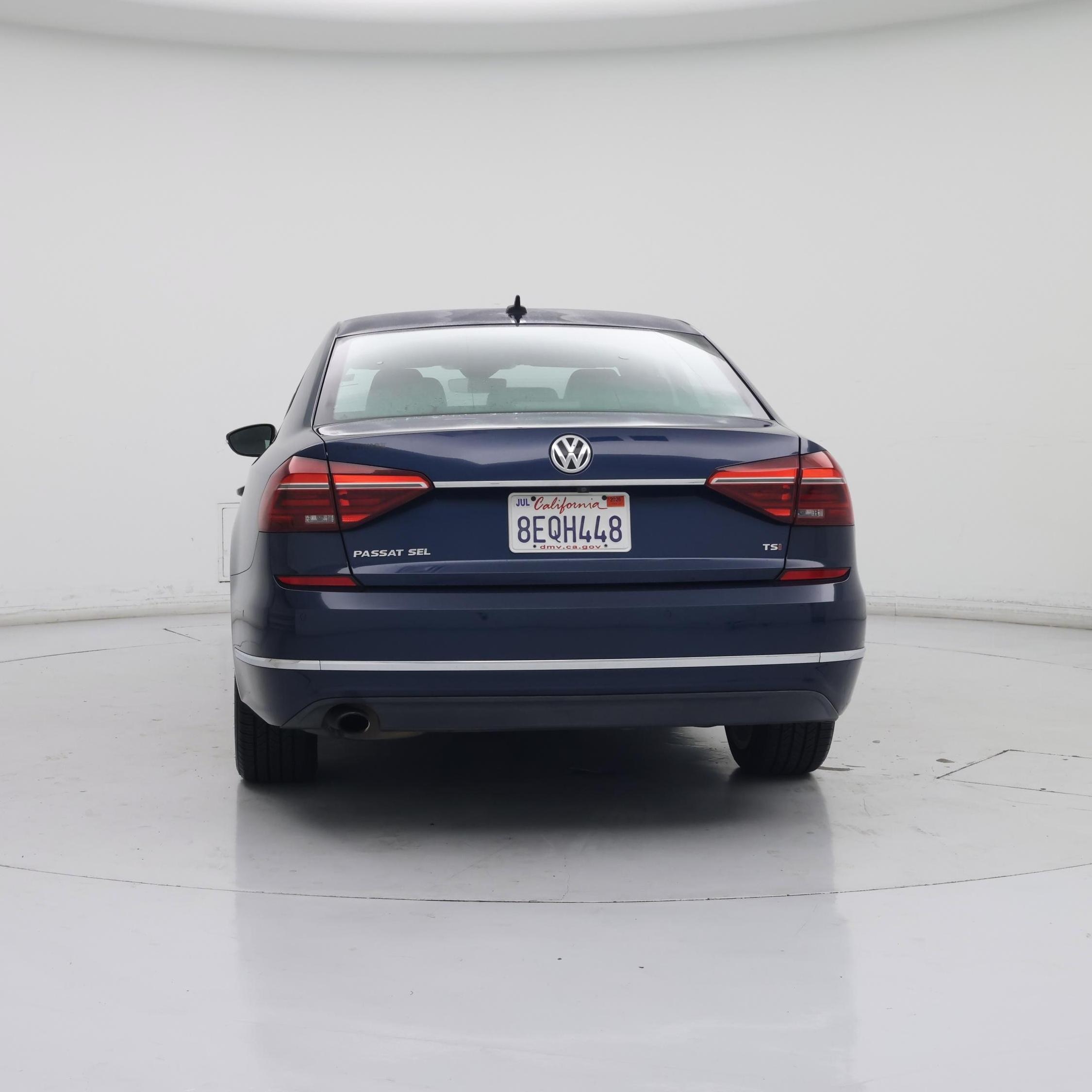 Thumbnail: 2018 Volkswagen Passat - 6