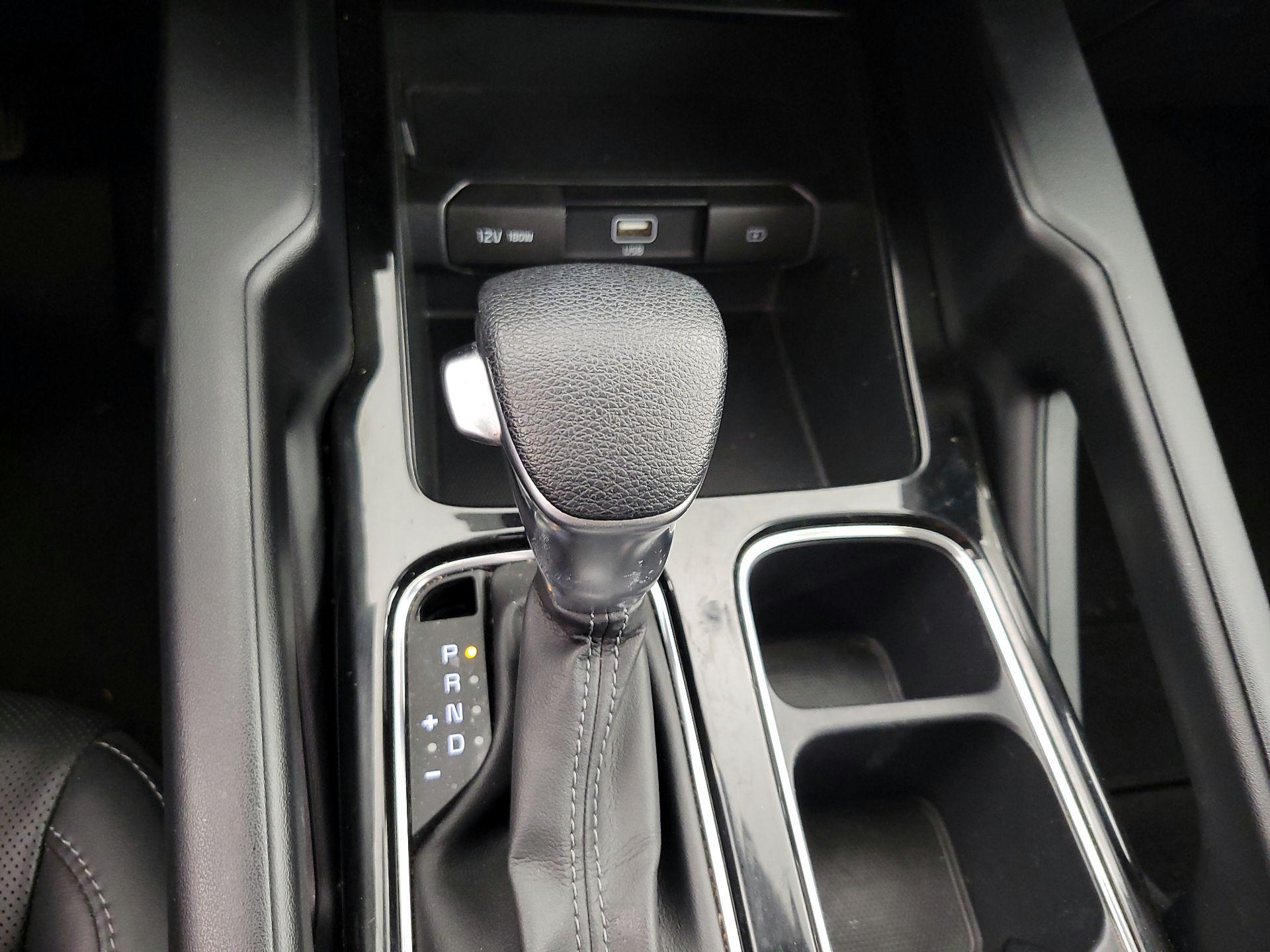 Thumbnail: 2022 Kia Telluride - 18