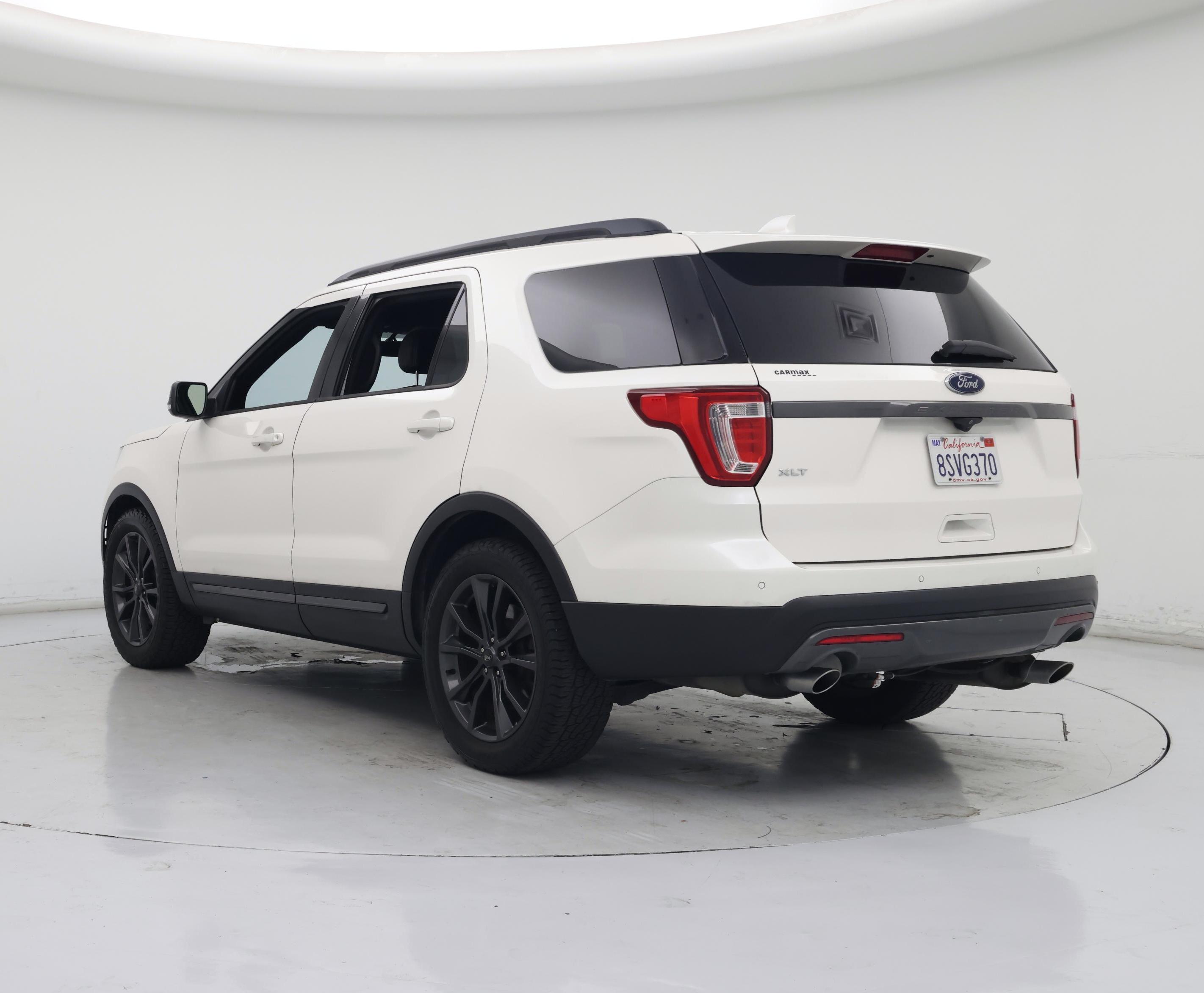 Thumbnail: 2017 Ford Explorer - 2