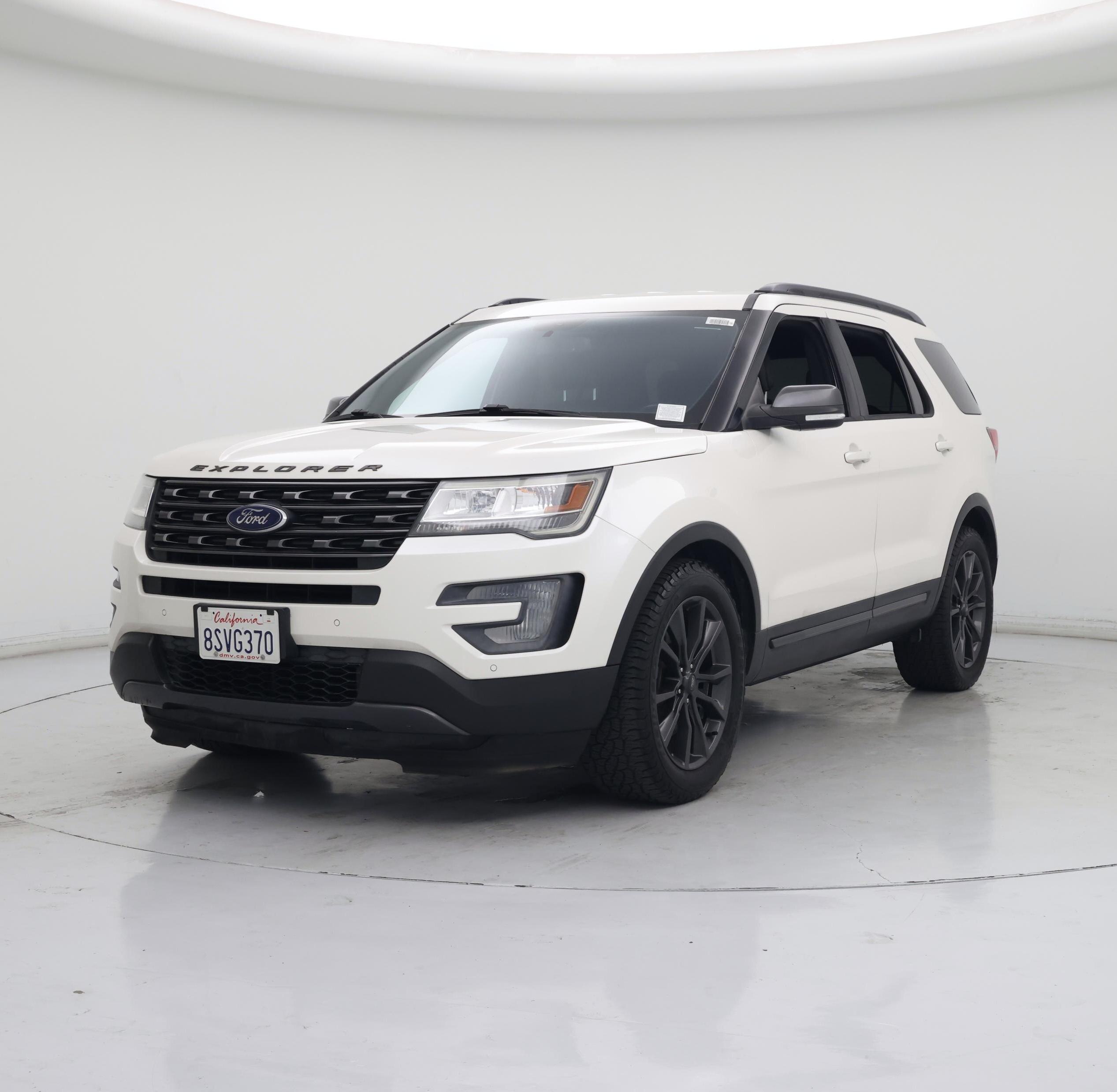 Thumbnail: 2017 Ford Explorer - 4