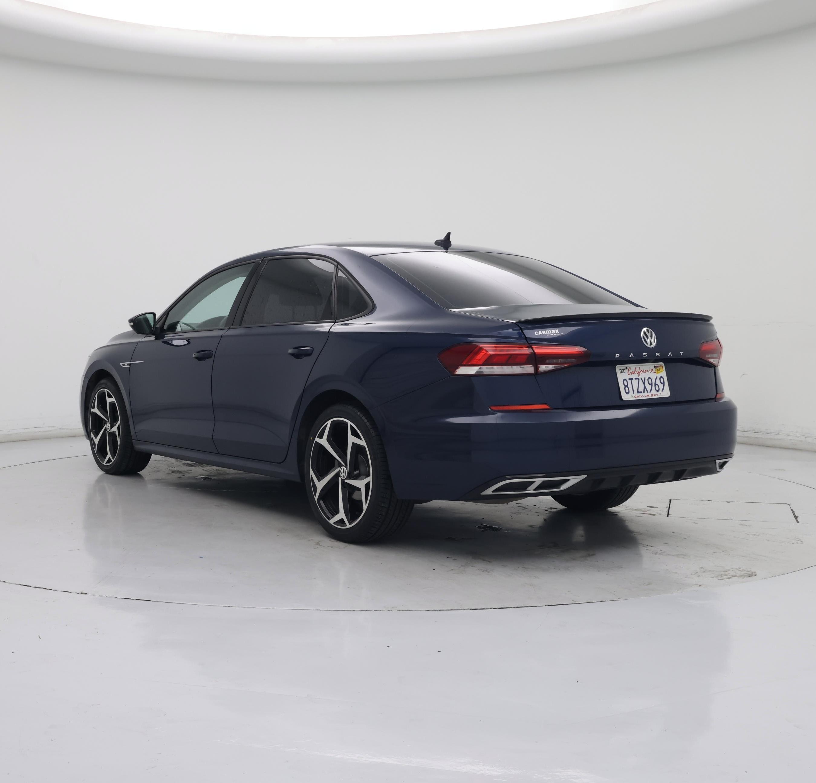 Thumbnail: 2020 Volkswagen Passat - 2
