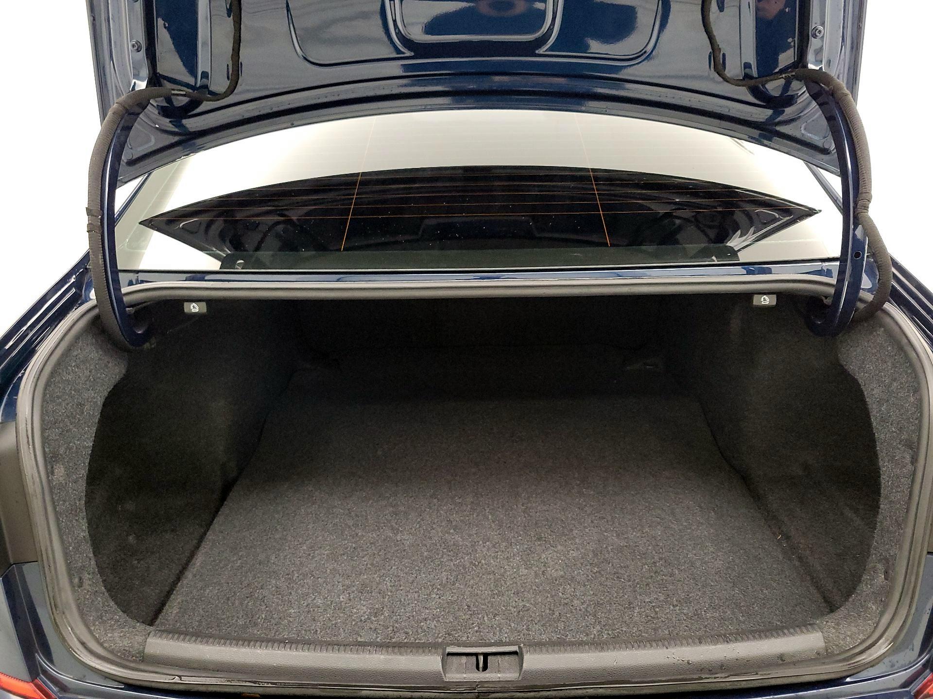 Thumbnail: 2020 Volkswagen Passat - 20