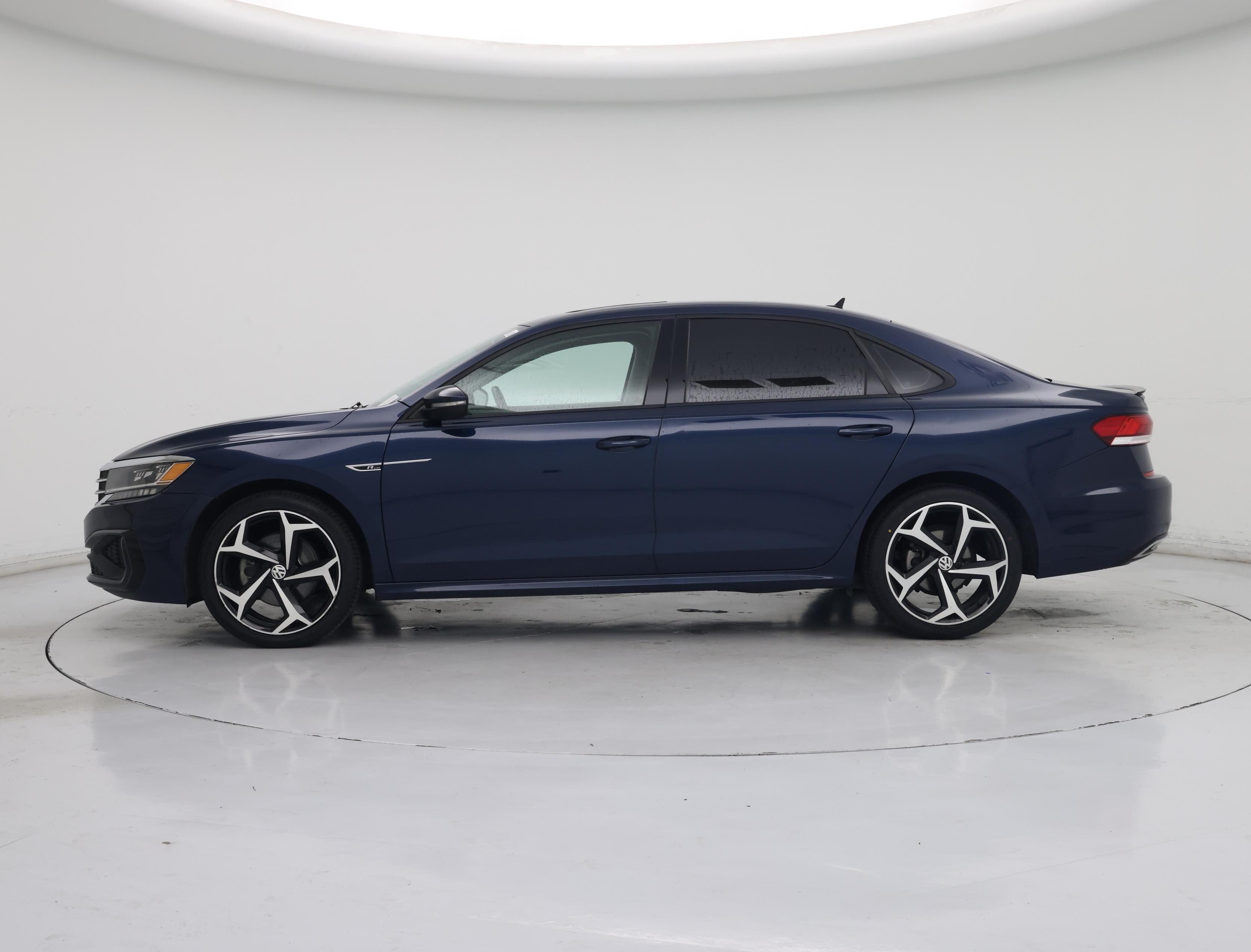 Thumbnail: 2020 Volkswagen Passat - 3