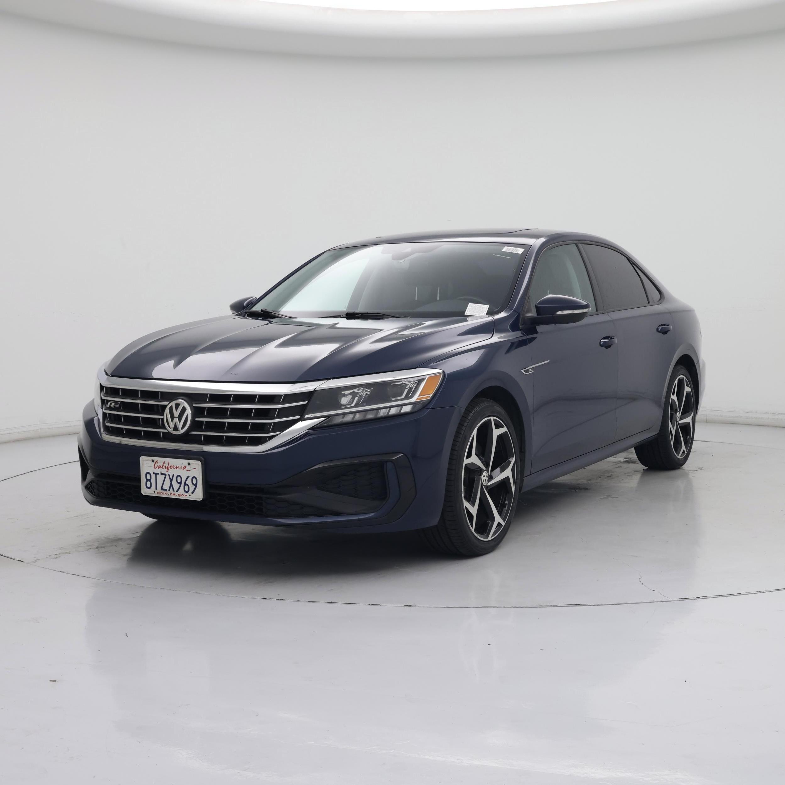 Thumbnail: 2020 Volkswagen Passat - 4