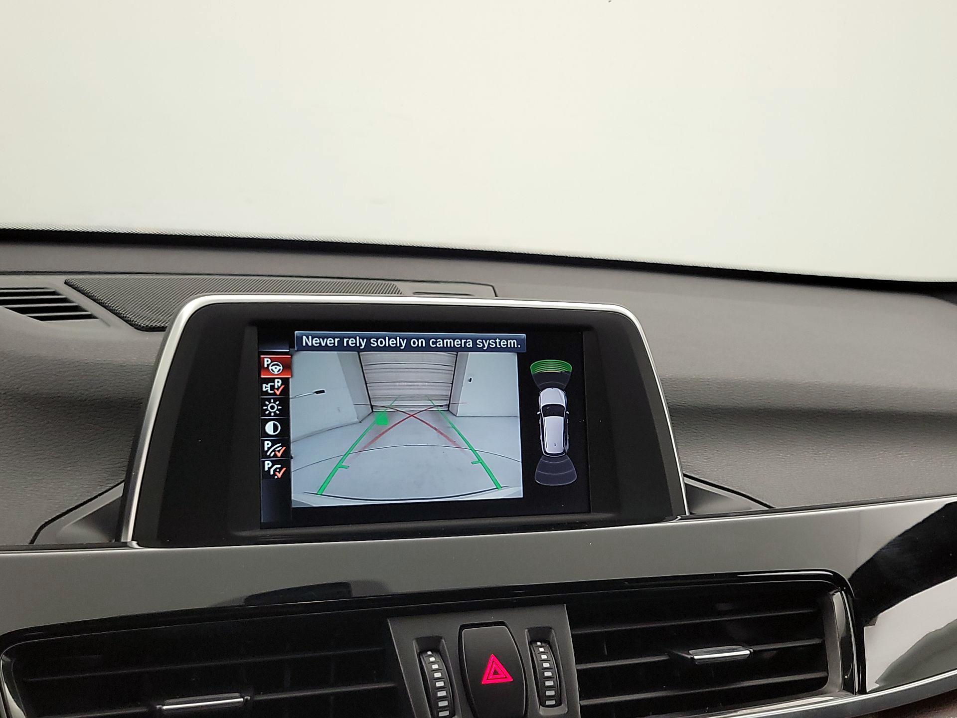 Thumbnail: 2016 BMW X1 - 14