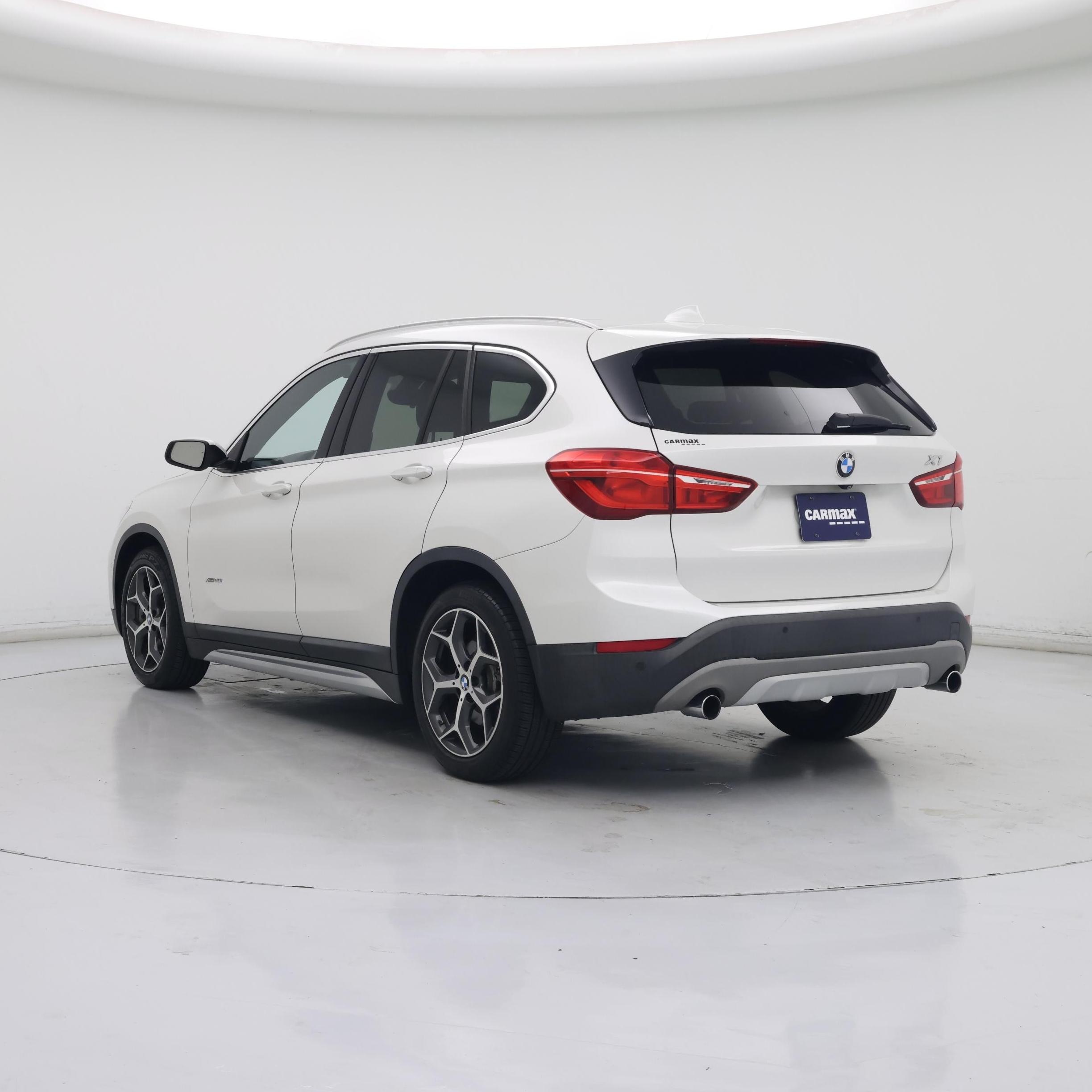 Thumbnail: 2016 BMW X1 - 2