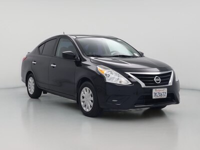 Black 2015 Nissan Versa SV