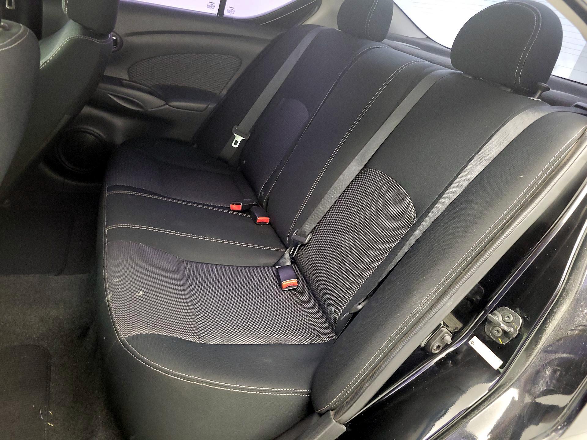 Thumbnail: 2015 Nissan Versa - 18
